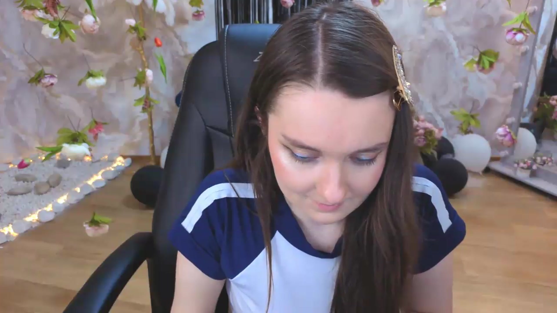 Gallery image thumbnail from Milim_Nava's myfreecams stream on, 07/28/2026, 23:41 image 4 of 20