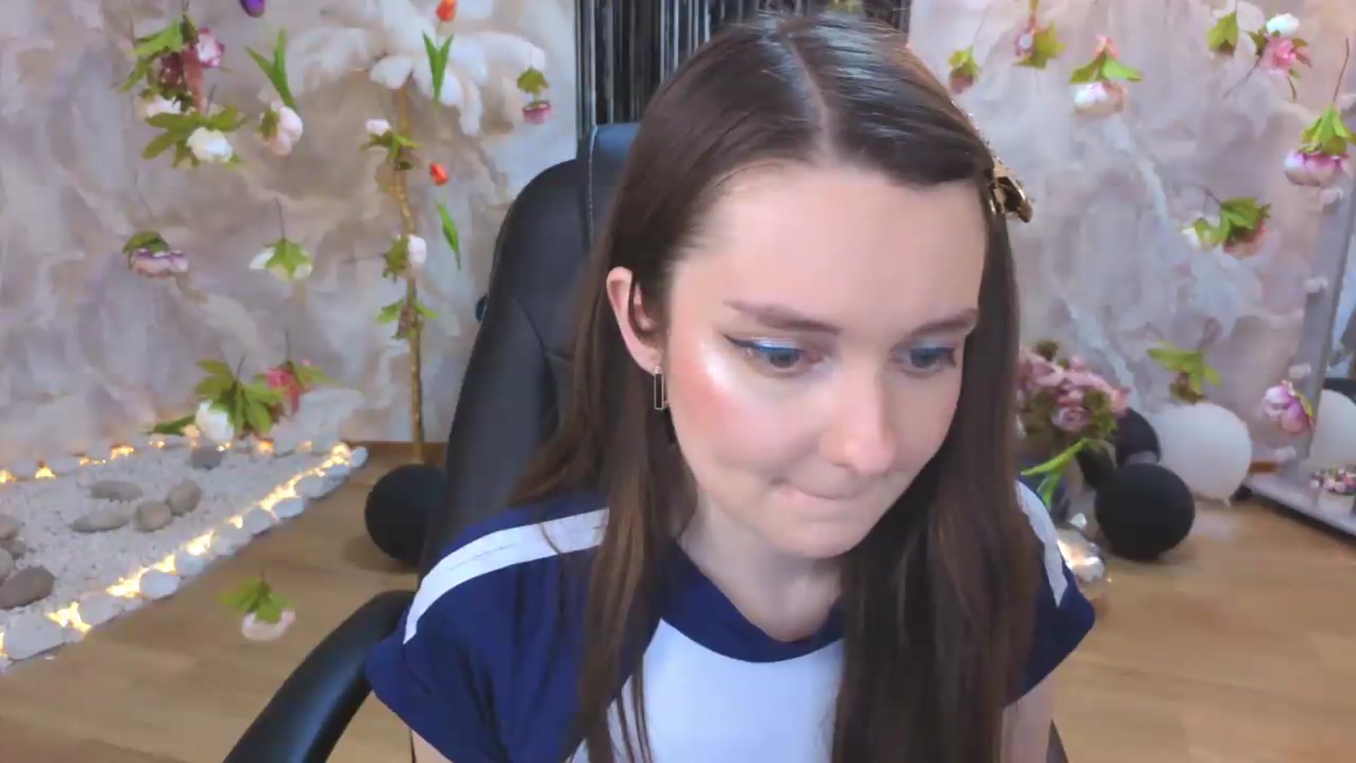 Gallery image thumbnail from Milim_Nava's myfreecams stream on, 07/28/2026, 23:41 image 17 of 20