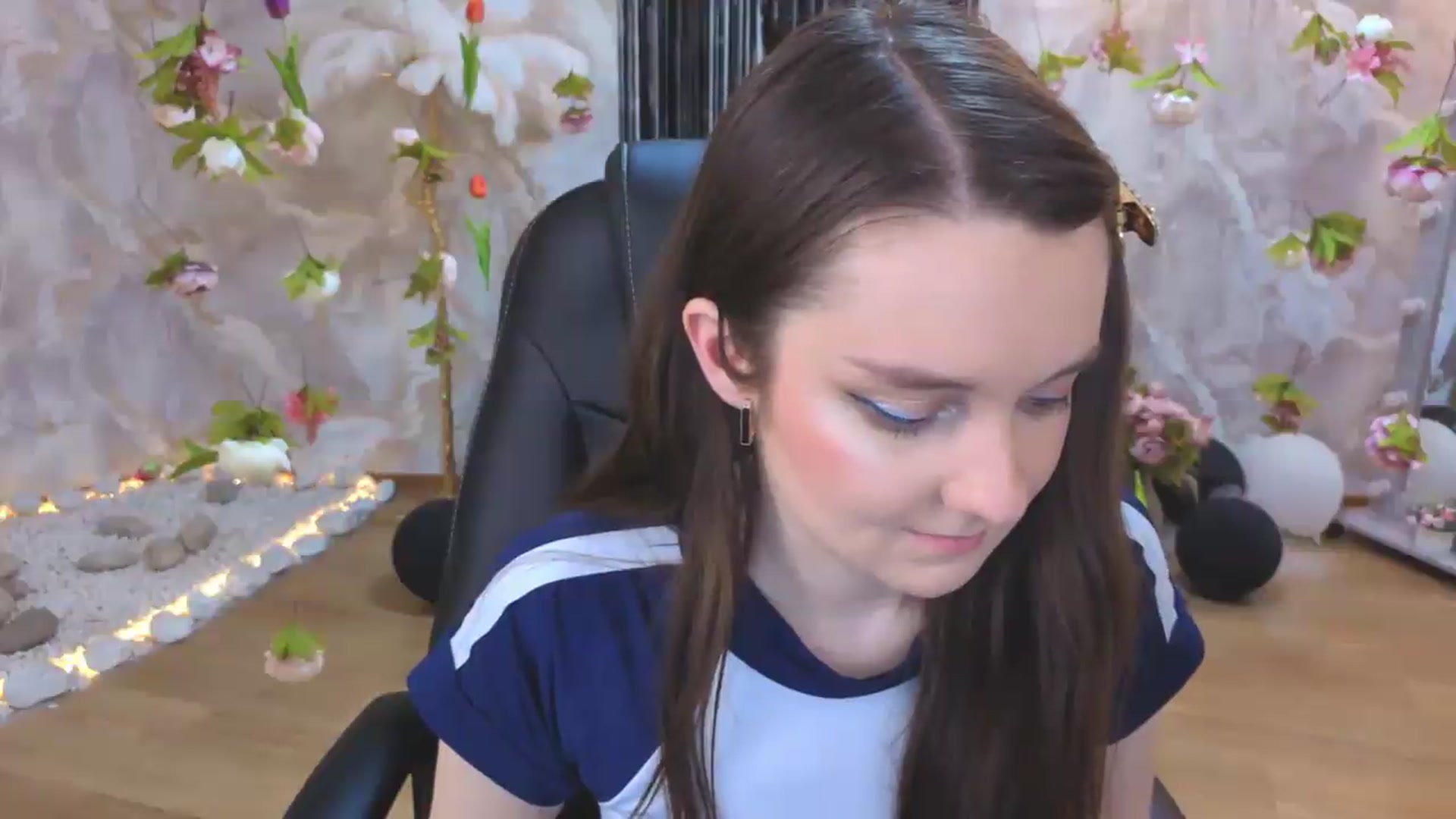 Gallery image thumbnail from Milim_Nava's myfreecams stream on, 07/28/2026, 23:41 image 11 of 20