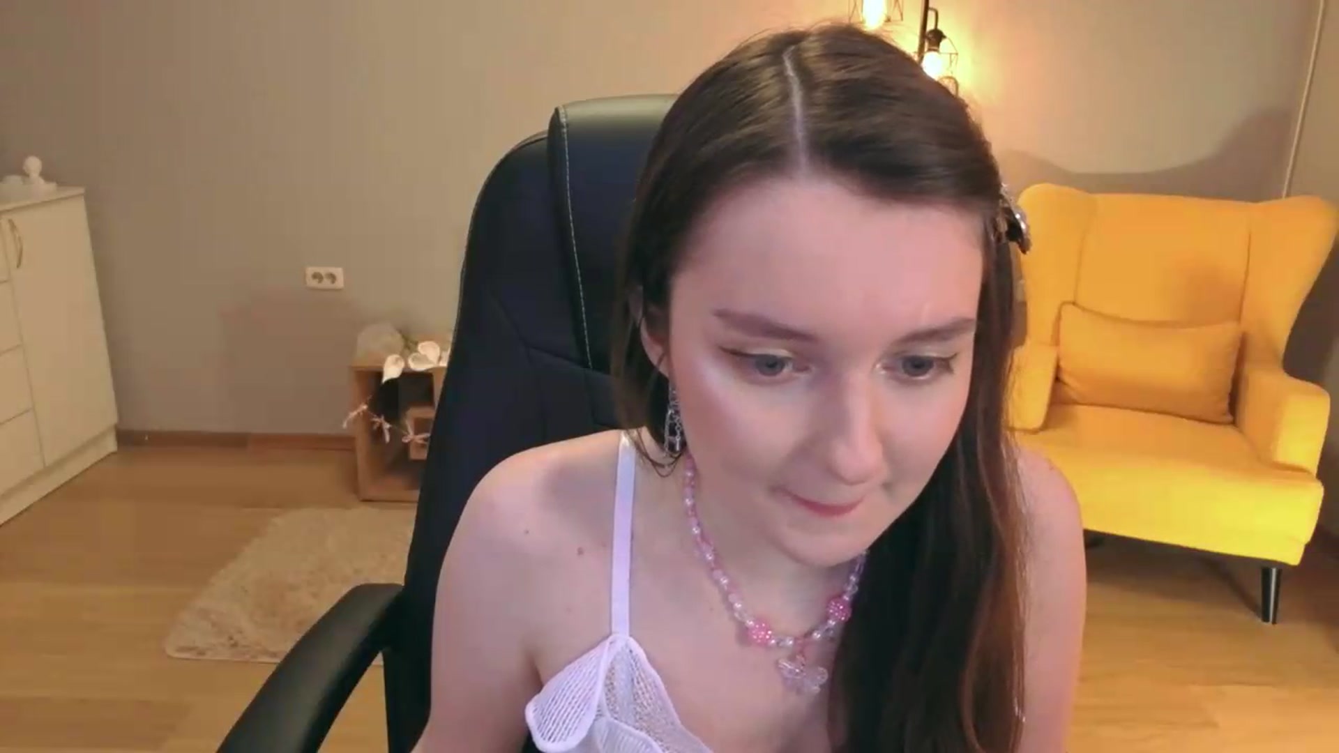 Gallery image thumbnail from Milim_Nava's myfreecams stream on, 08/02/2026, 03:40 image 10 of 20