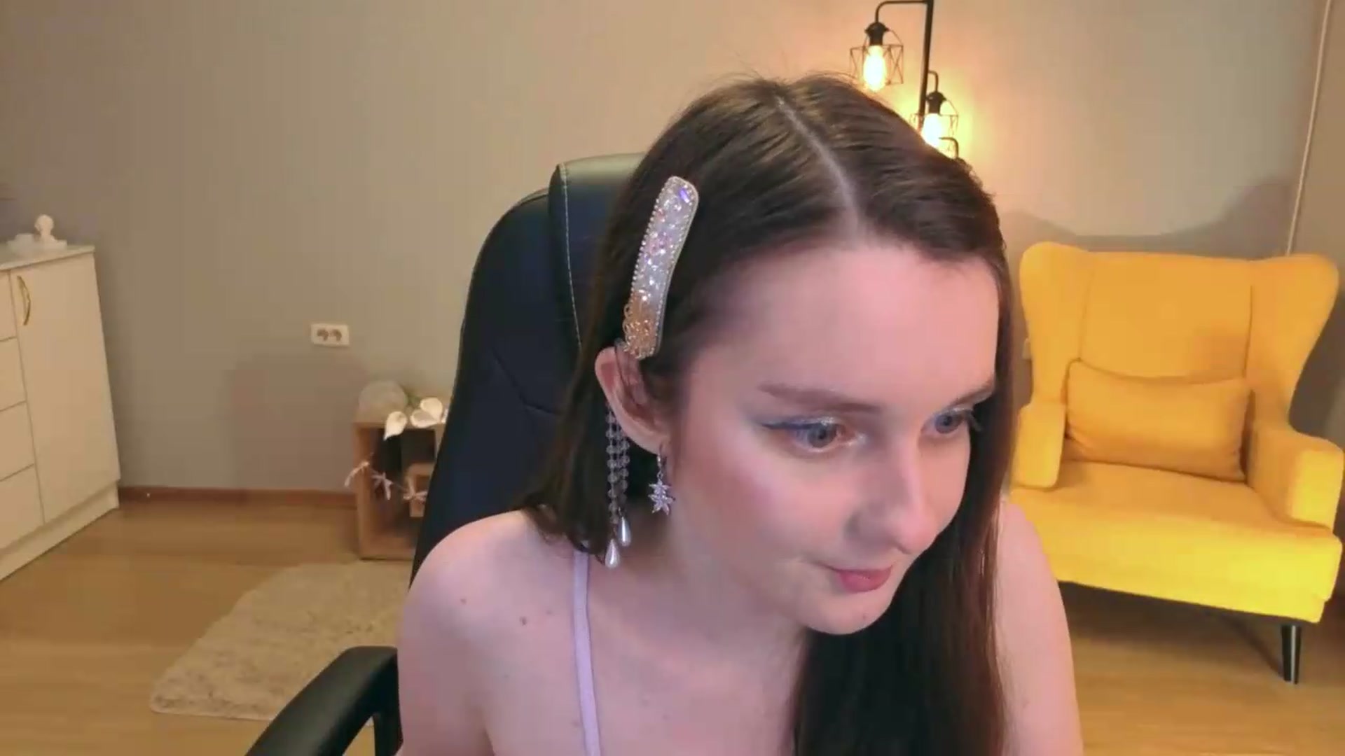 Gallery image thumbnail from Milim_Nava's myfreecams stream on, 08/05/2026, 10:23 image 11 of 20