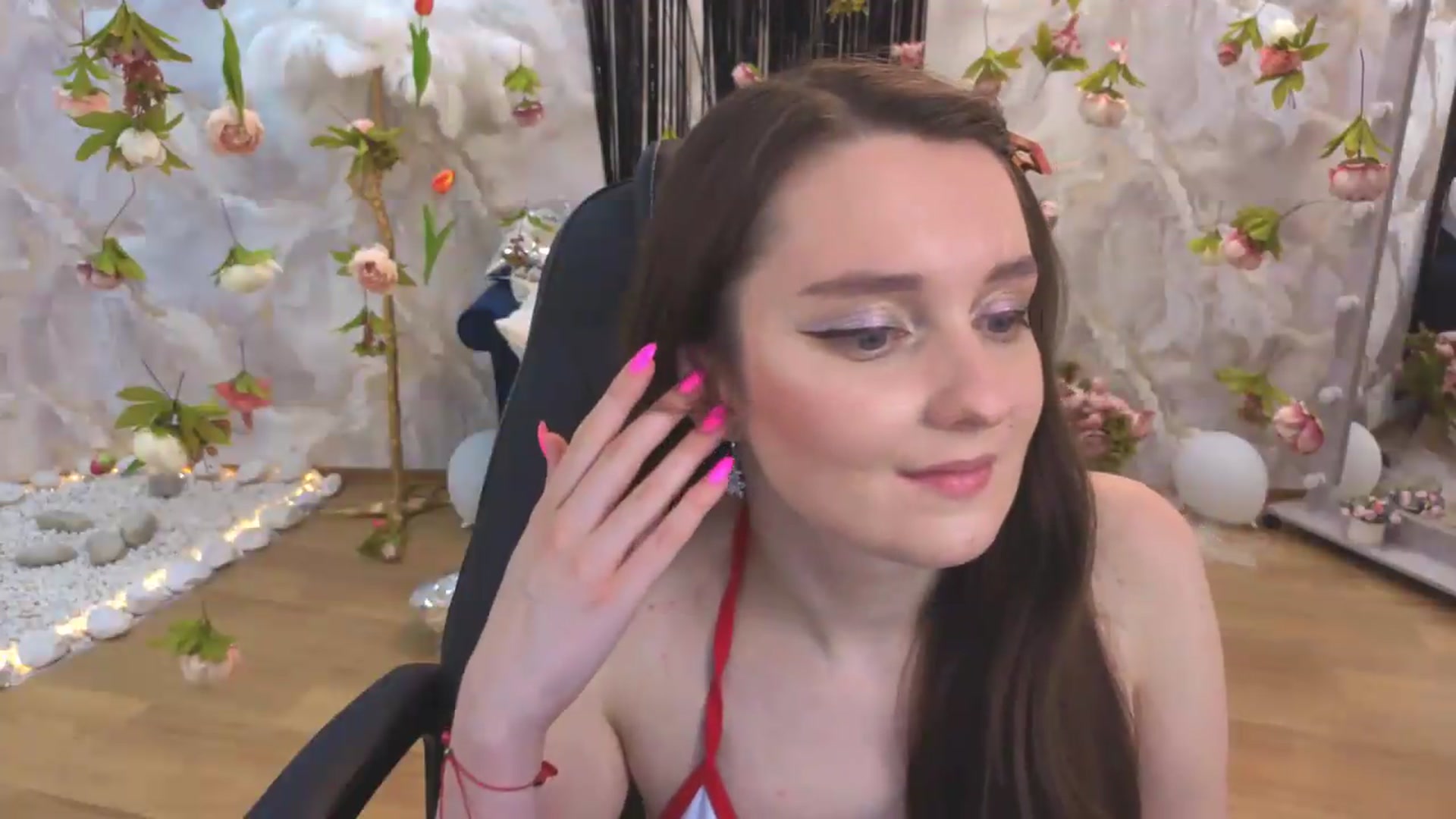 Gallery image thumbnail from Milim_Nava's myfreecams stream on, 08/06/2026, 10:46 image 12 of 20