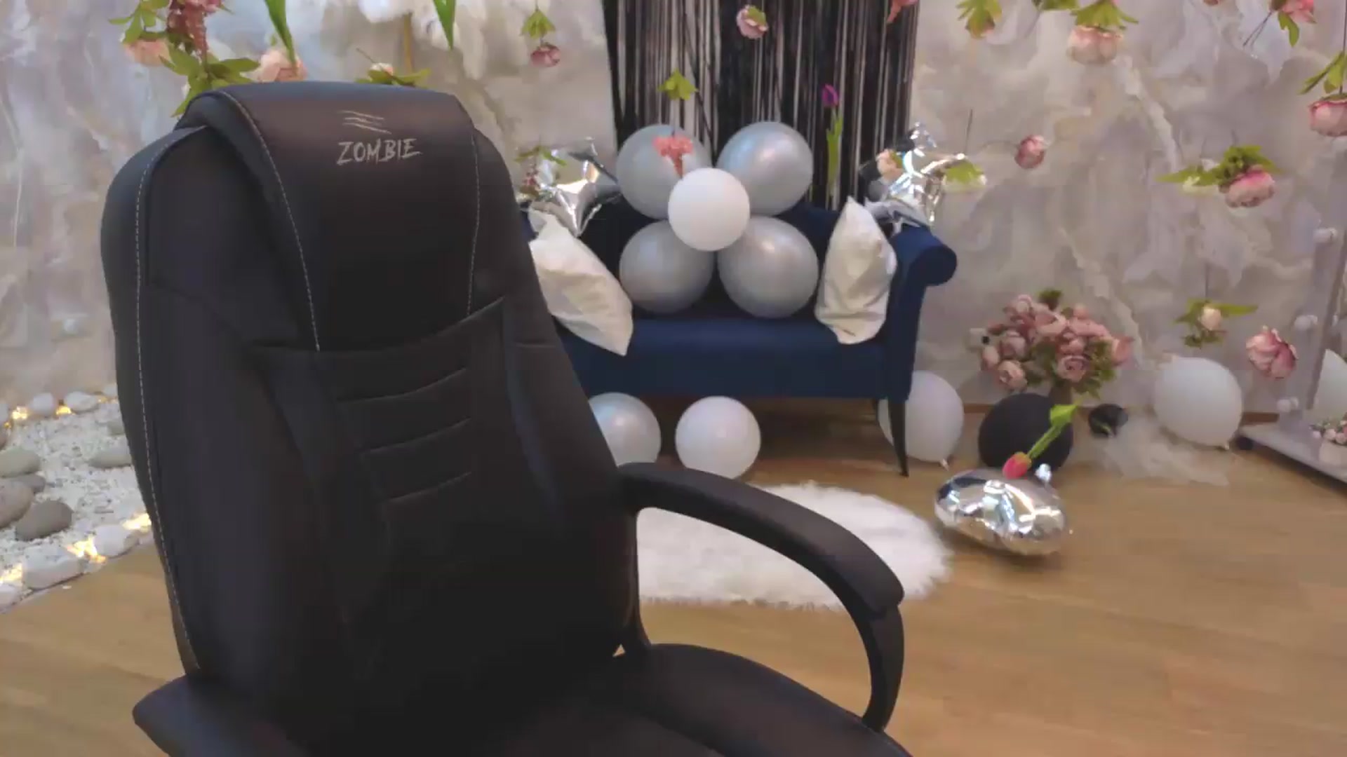 Gallery image thumbnail from Milim_Nava's myfreecams stream on, 08/06/2026, 12:10 image 17 of 20