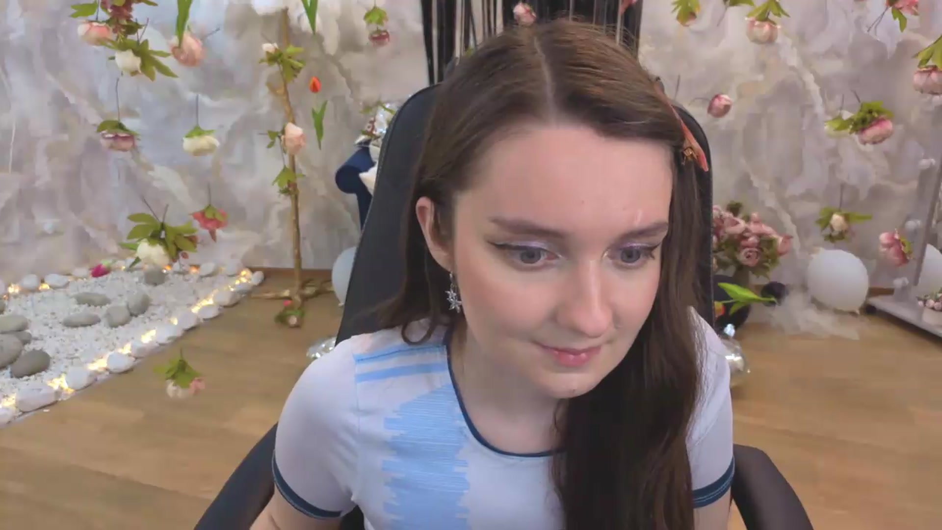 Gallery image thumbnail from Milim_Nava's myfreecams stream on, 08/06/2026, 12:10 image 11 of 20