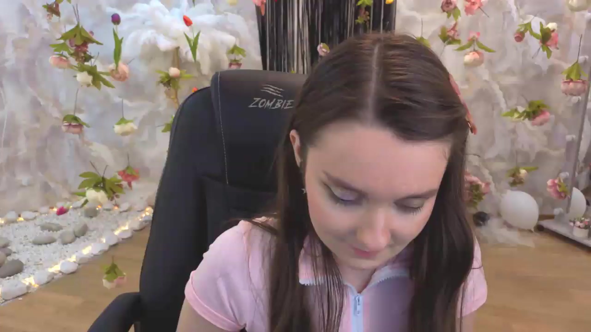 Gallery image thumbnail from Milim_Nava's myfreecams stream on, 08/06/2026, 13:14 image 1 of 20