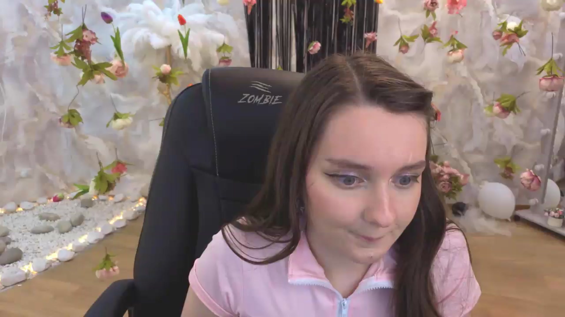 Gallery image thumbnail from Milim_Nava's myfreecams stream on, 08/06/2026, 13:14 image 12 of 20