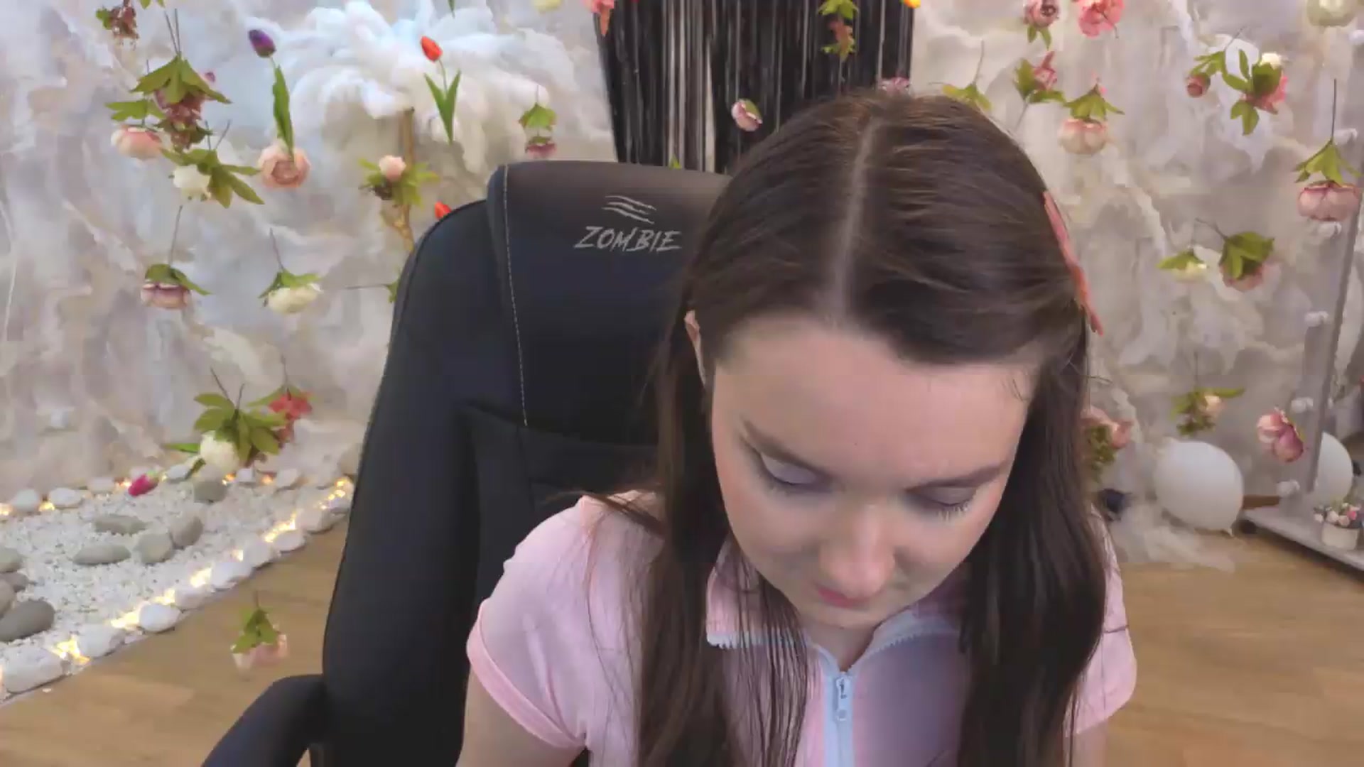 Gallery image thumbnail from Milim_Nava's myfreecams stream on, 08/06/2026, 13:14 image 3 of 20