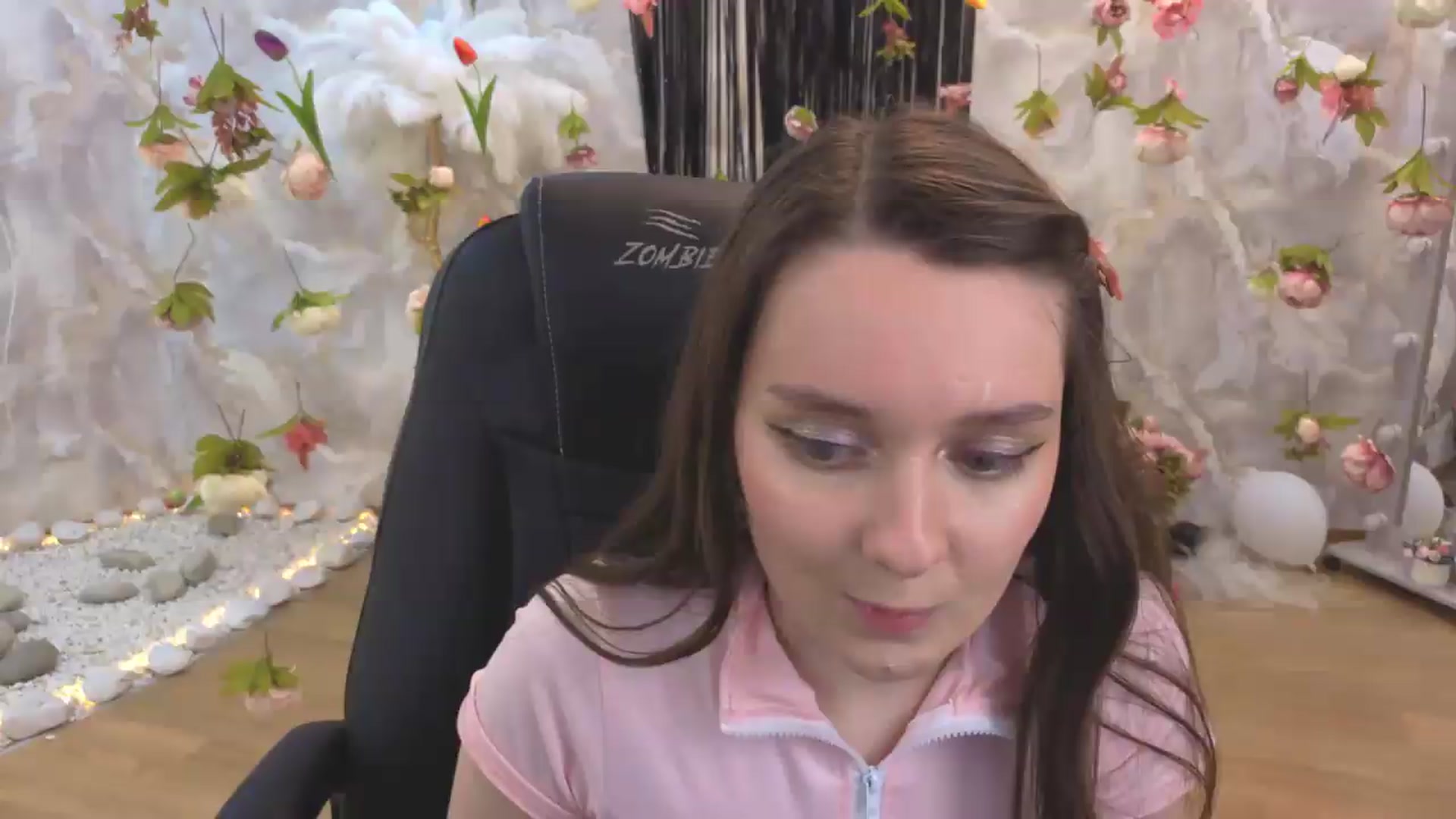 Gallery image thumbnail from Milim_Nava's myfreecams stream on, 08/06/2026, 13:14 image 7 of 20