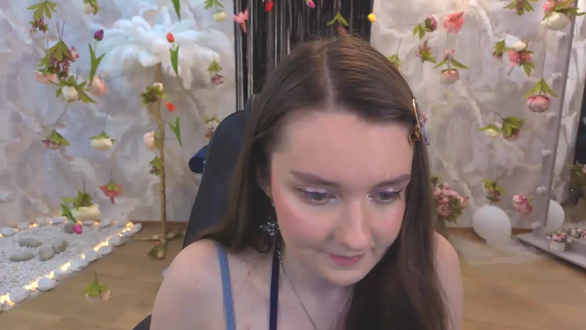 Gallery image thumbnail from Milim_Nava's myfreecams stream on, 08/08/2026, 20:56 image 6 of 20