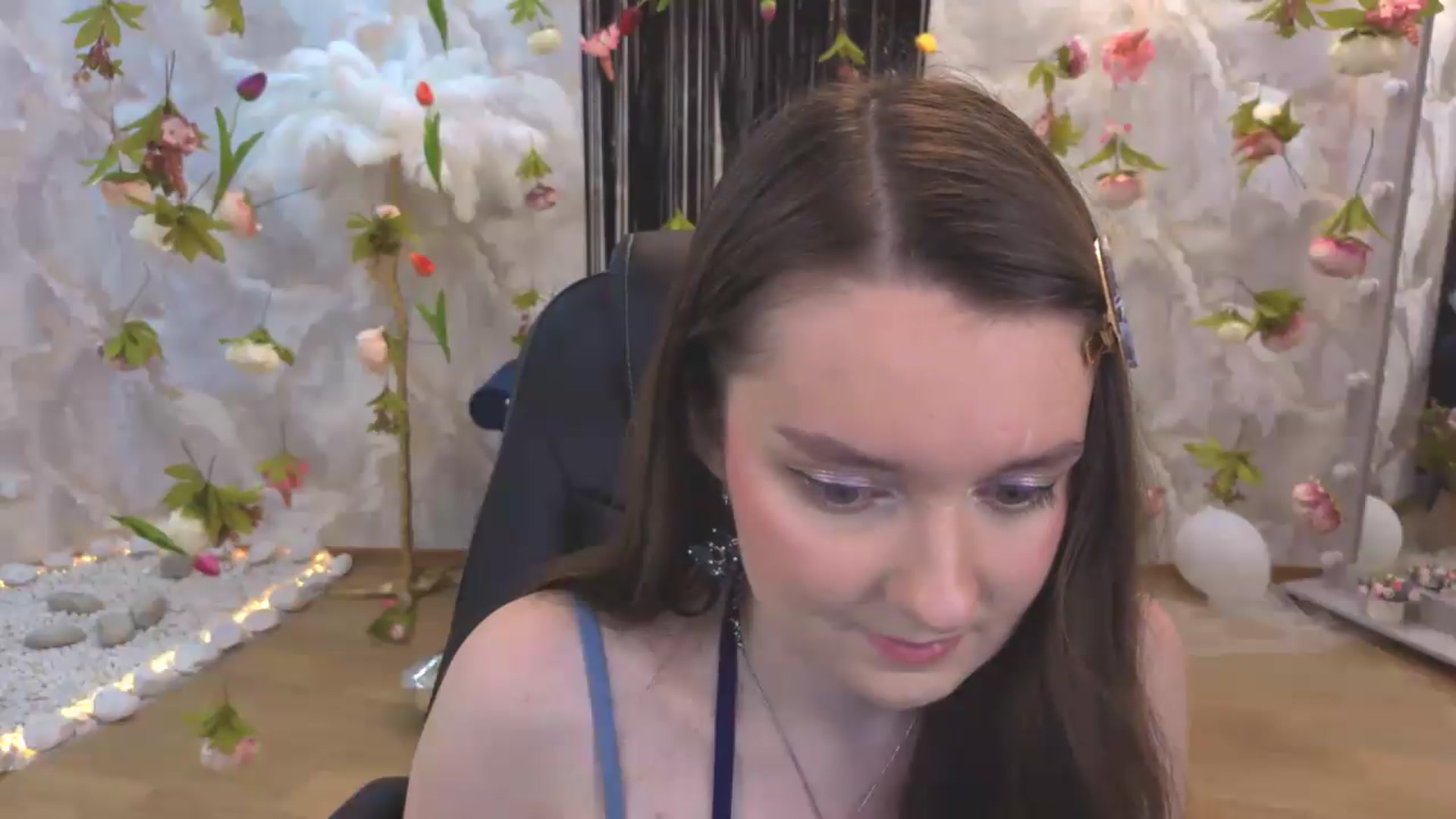 Gallery image thumbnail from Milim_Nava's myfreecams stream on, 08/08/2026, 20:56 image 4 of 20