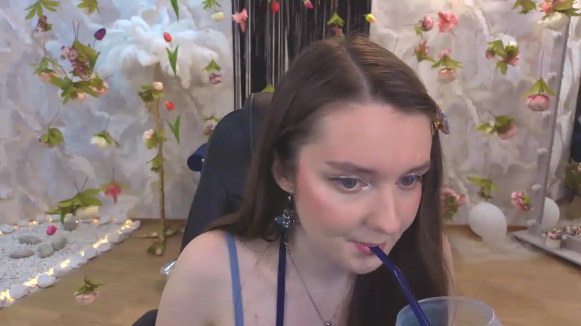 Gallery image thumbnail from Milim_Nava's myfreecams stream on, 08/08/2026, 20:56 image 5 of 20