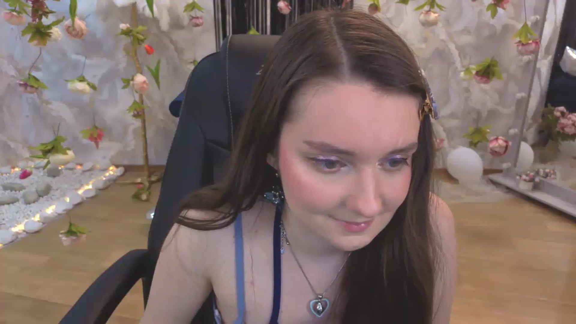 Gallery image thumbnail from Milim_Nava's myfreecams stream on, 08/08/2026, 21:56 image 8 of 20