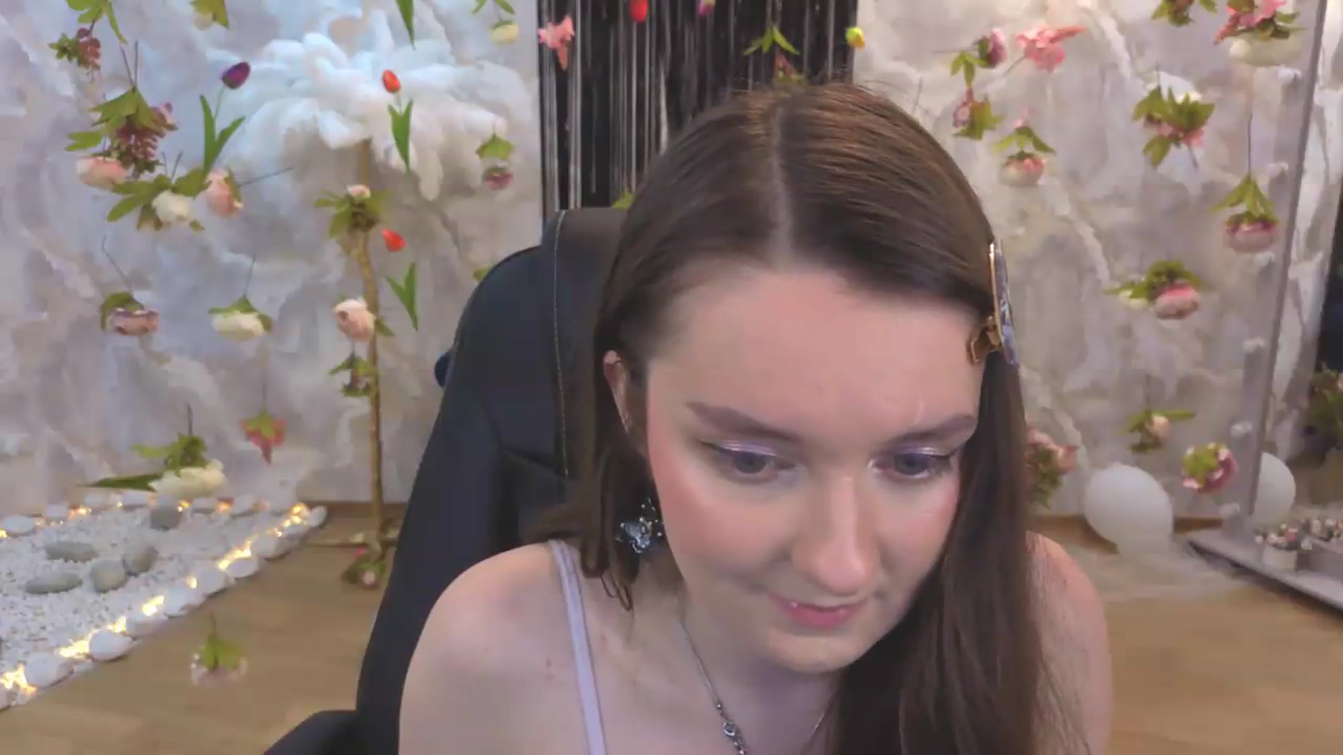 Gallery image thumbnail from Milim_Nava's myfreecams stream on, 08/08/2026, 22:56 image 19 of 20