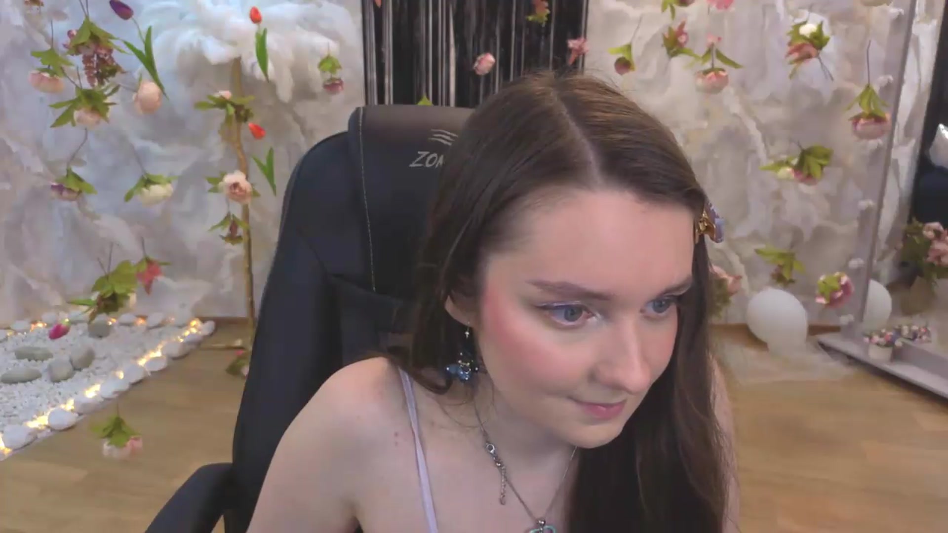 Gallery image thumbnail from Milim_Nava's myfreecams stream on, 08/08/2026, 22:56 image 3 of 20