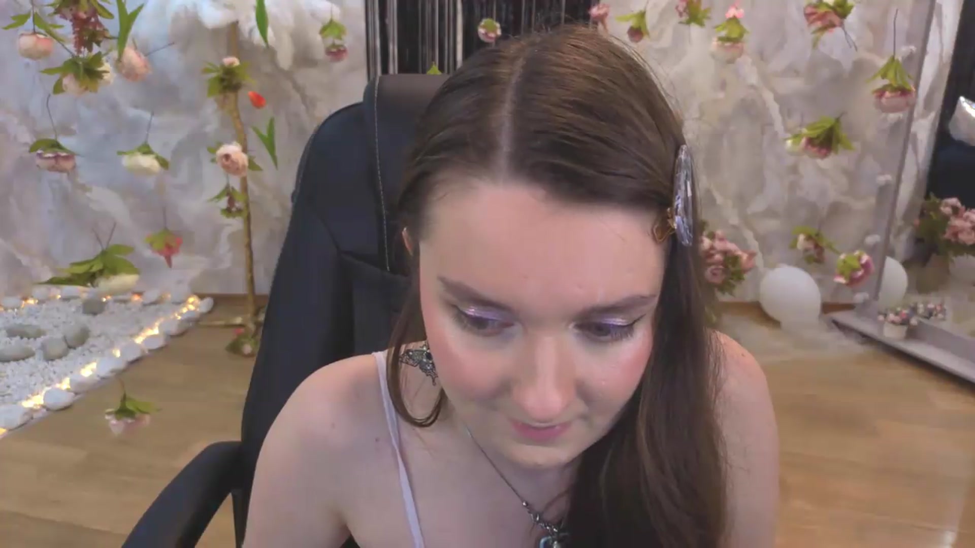 Gallery image thumbnail from Milim_Nava's myfreecams stream on, 08/09/2026, 24:03 image 11 of 20