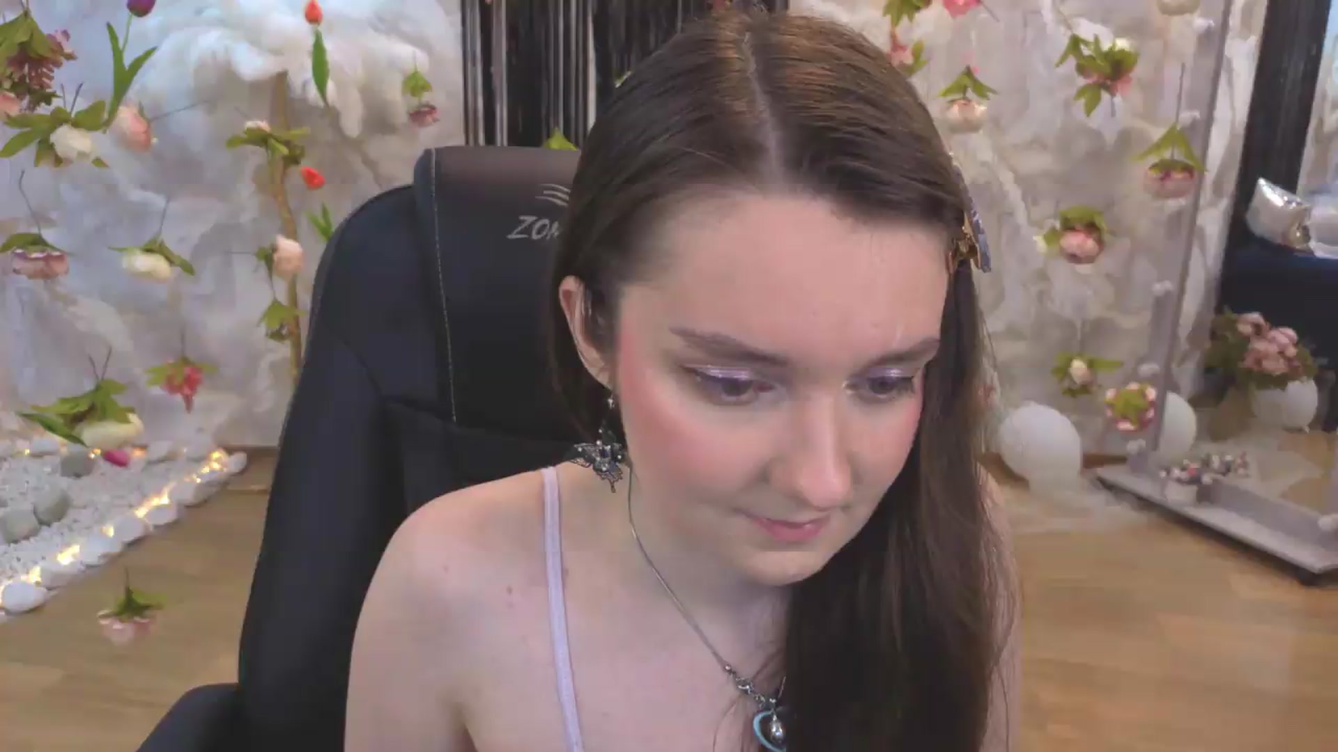 Gallery image thumbnail from Milim_Nava's myfreecams stream on, 08/09/2026, 24:03 image 1 of 20