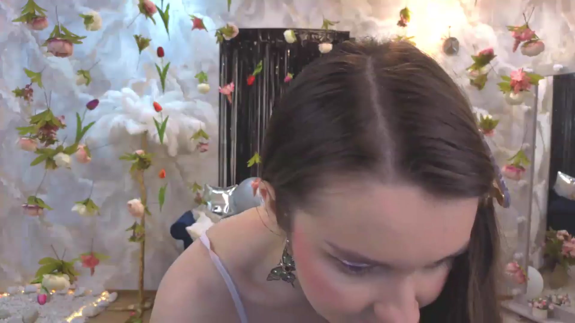 Gallery image thumbnail from Milim_Nava's myfreecams stream on, 08/09/2026, 24:03 image 17 of 20
