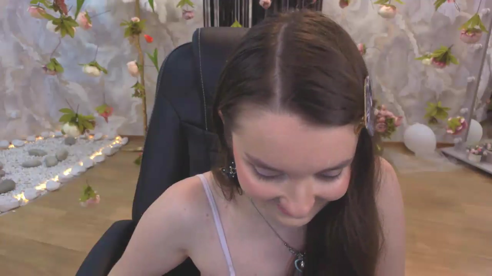 Gallery image thumbnail from Milim_Nava's myfreecams stream on, 08/09/2026, 24:47 image 8 of 20