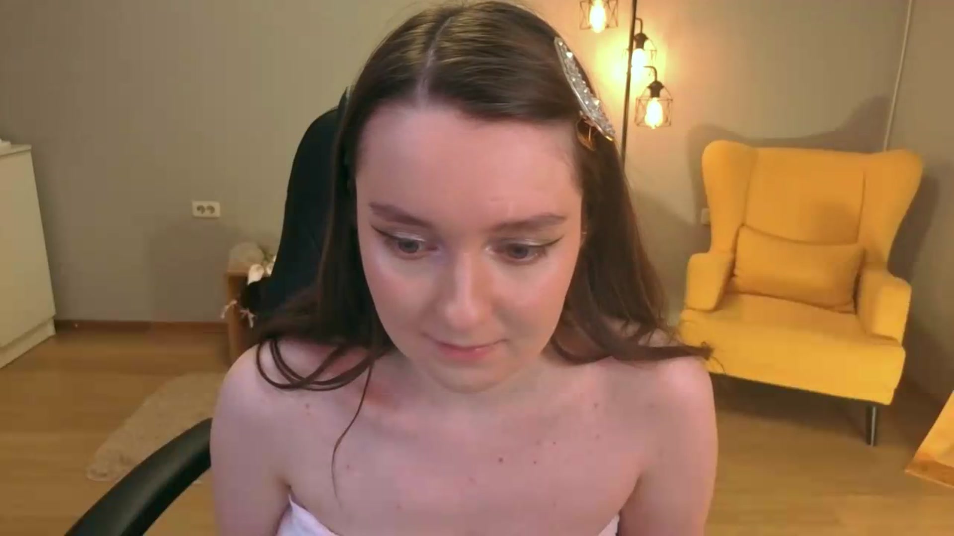 Gallery image thumbnail from Milim_Nava's myfreecams stream on, 08/10/2026, 02:13 image 19 of 20