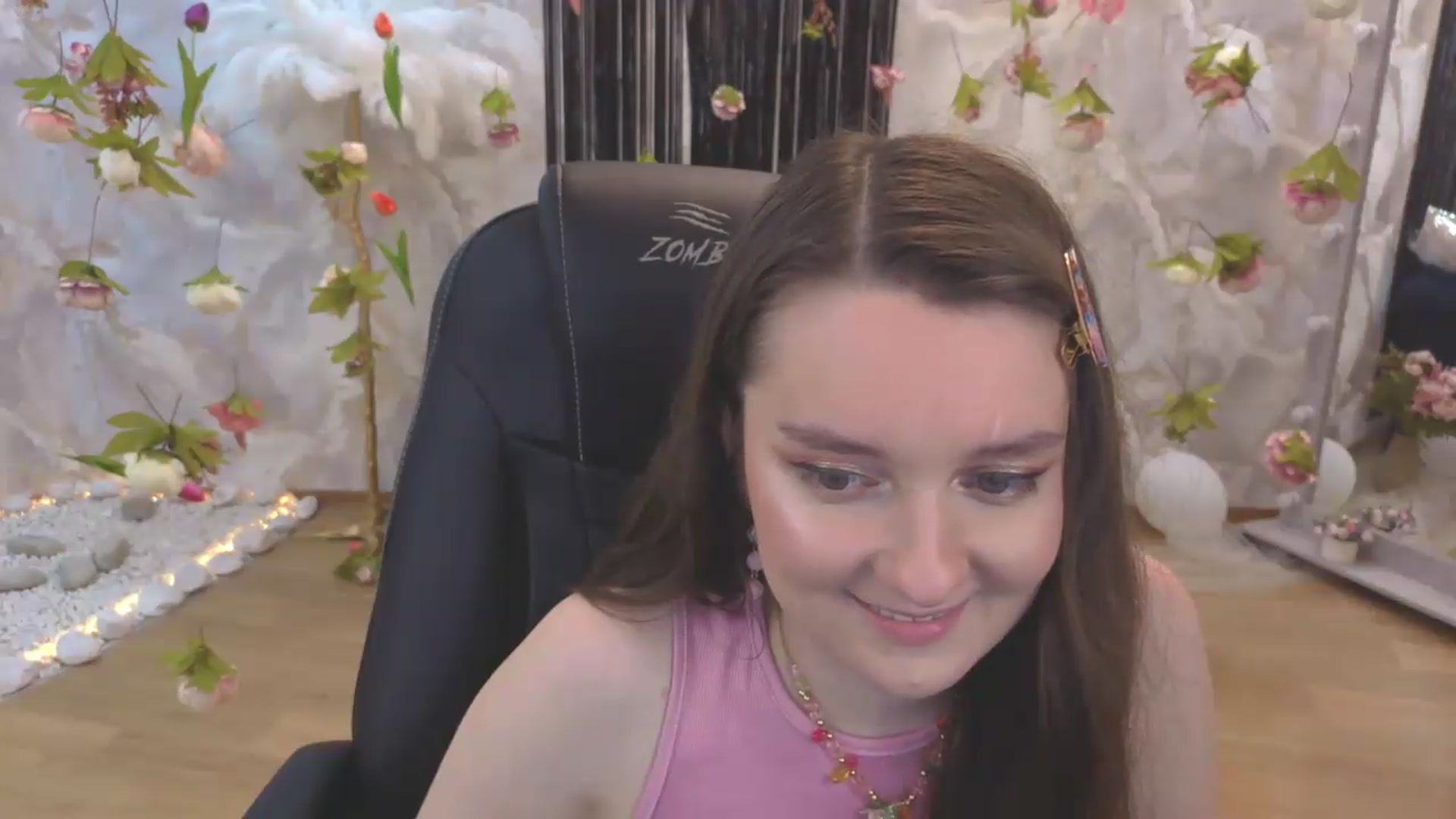 Gallery image thumbnail from Milim_Nava's myfreecams stream on, 08/10/2026, 23:41 image 14 of 20