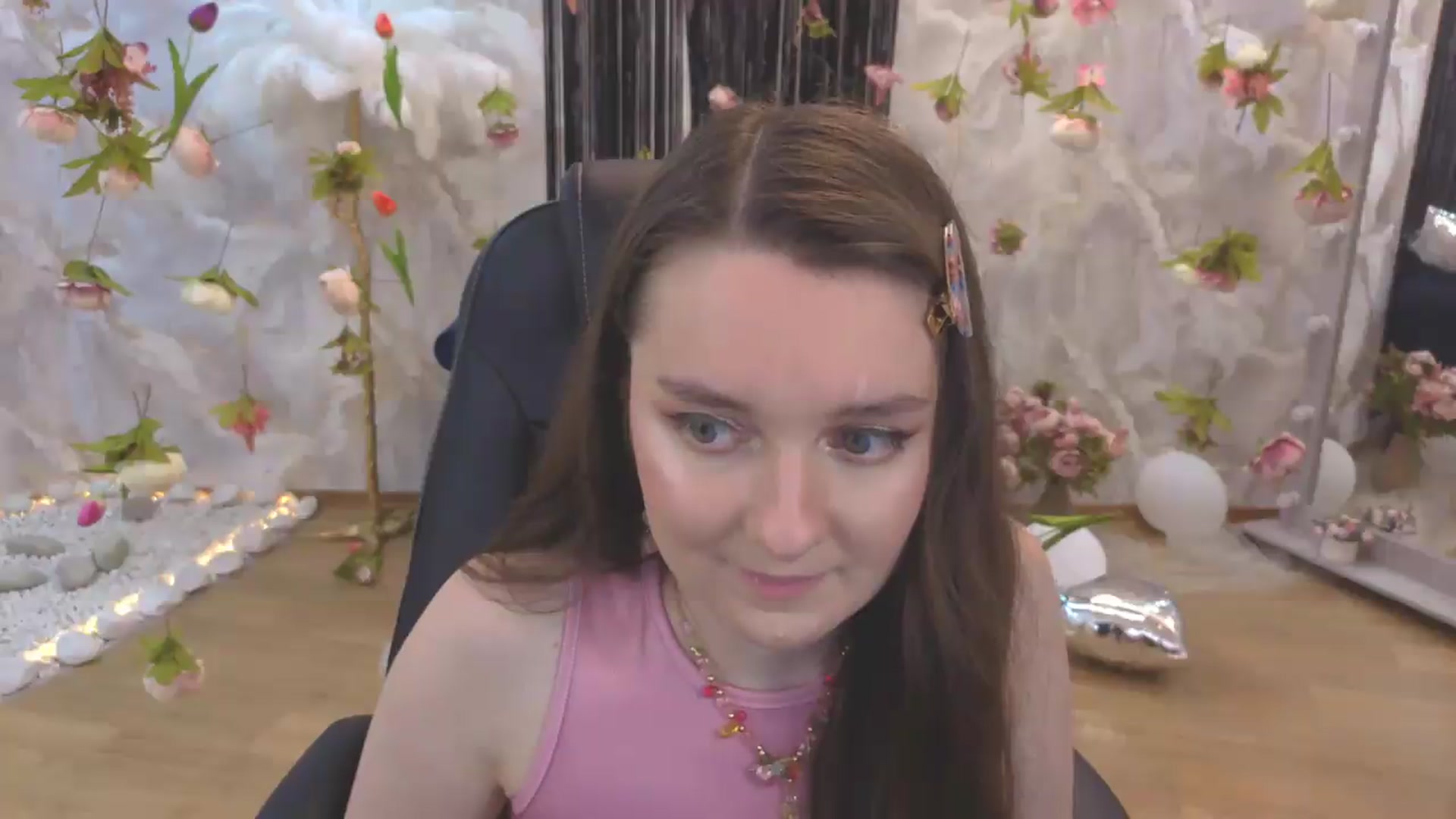 Gallery image thumbnail from Milim_Nava's myfreecams stream on, 08/10/2026, 23:41 image 16 of 20