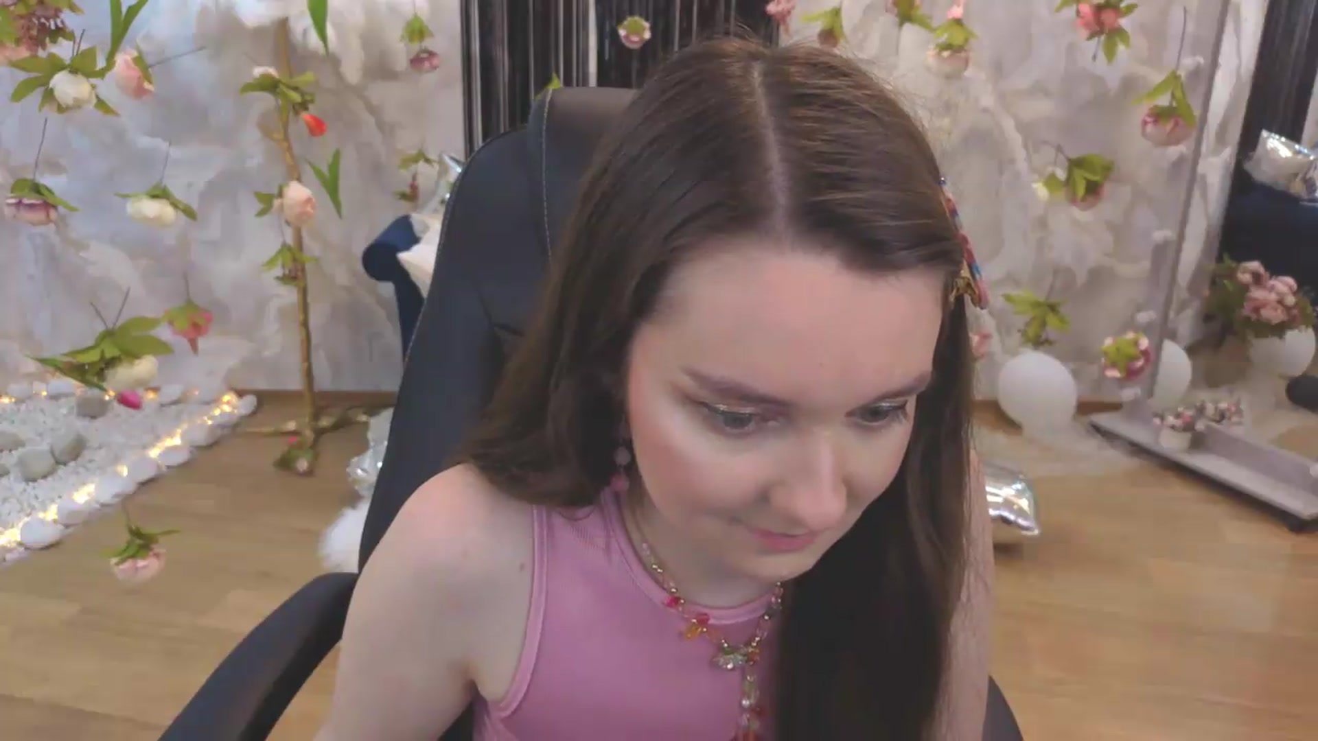 Gallery image thumbnail from Milim_Nava's myfreecams stream on, 08/10/2026, 23:41 image 7 of 20