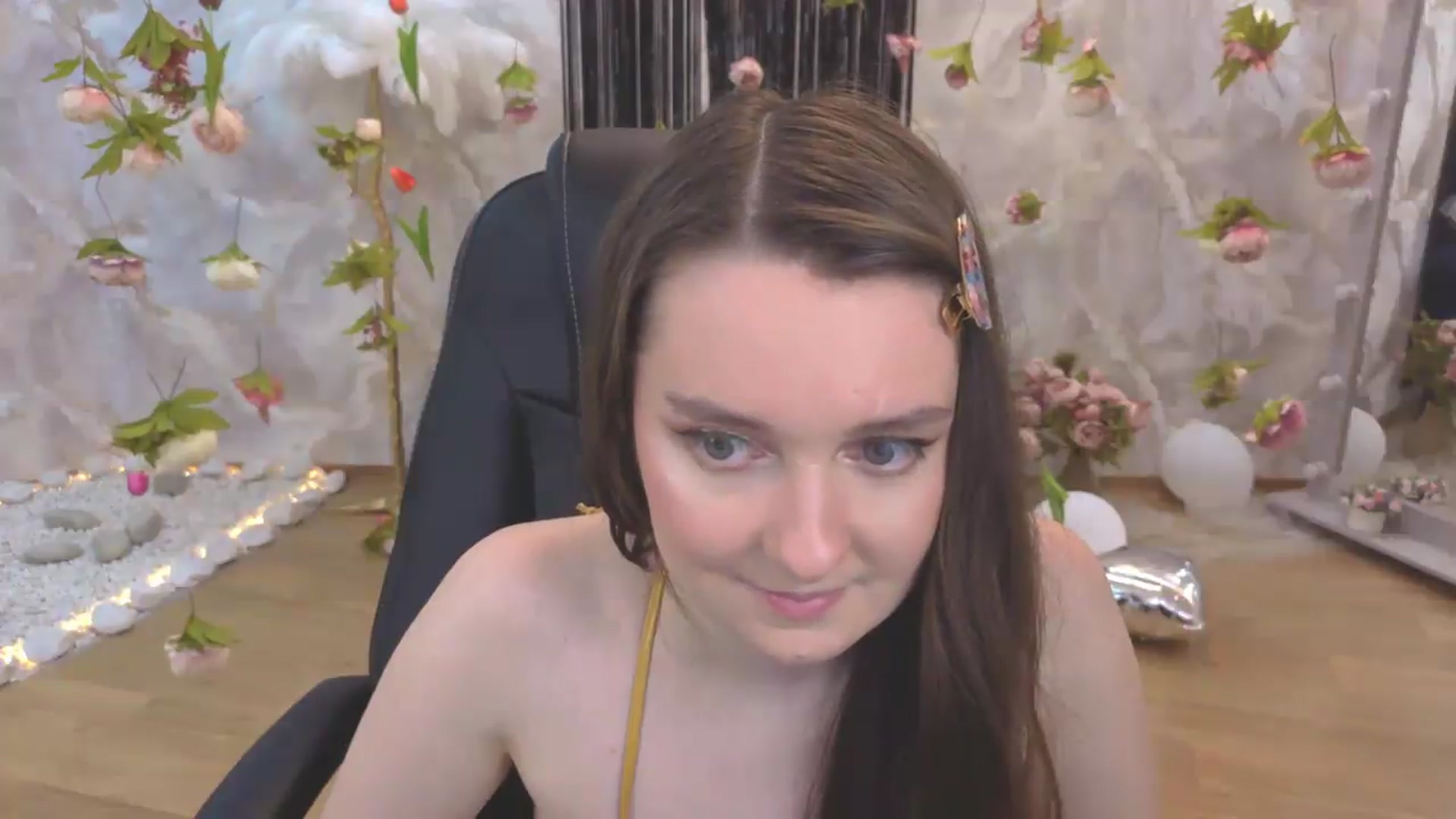 Gallery image thumbnail from Milim_Nava's myfreecams stream on, 08/11/2026, 03:01 image 3 of 20