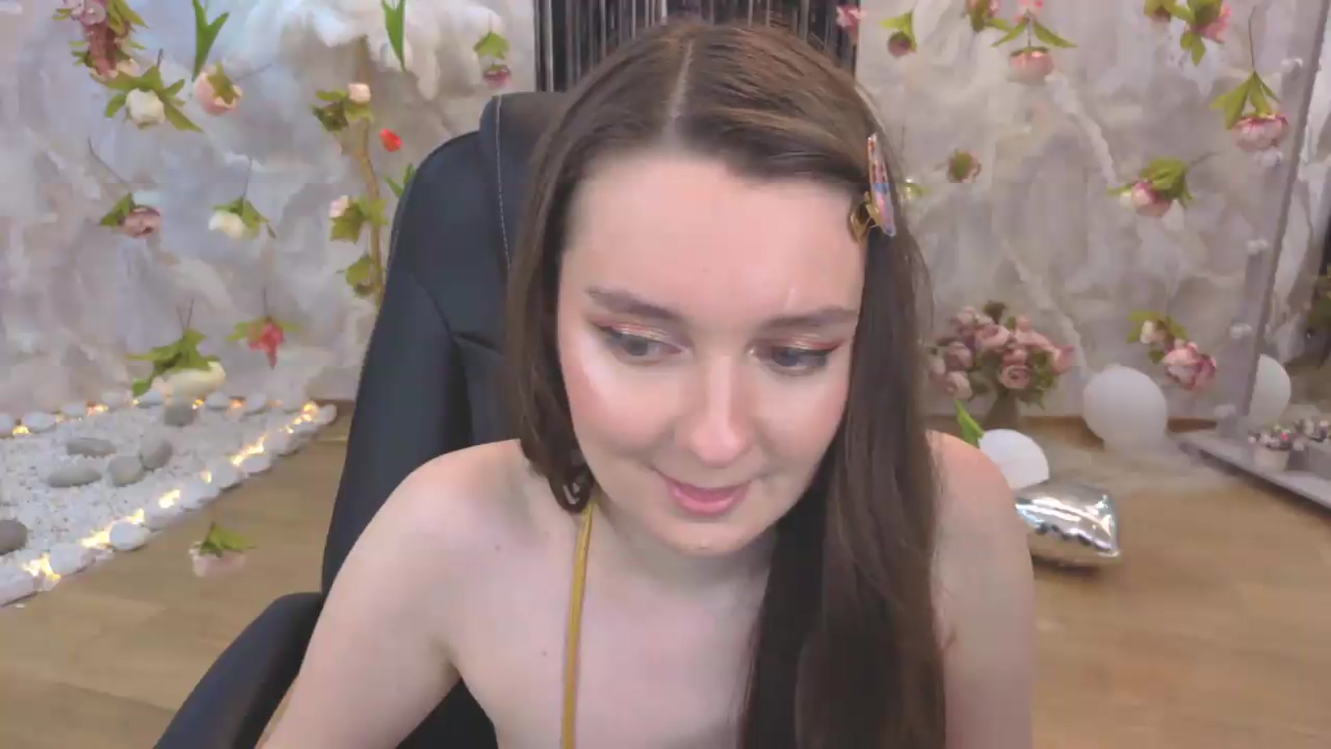 Gallery image thumbnail from Milim_Nava's myfreecams stream on, 08/11/2026, 03:01 image 11 of 20