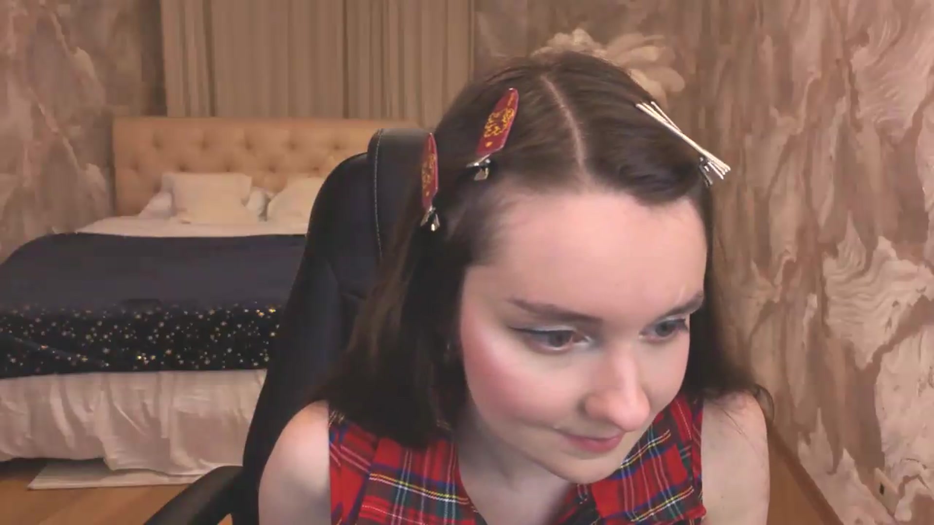 Gallery image thumbnail from Milim_Nava's myfreecams stream on, 09/06/2026, 18:37 image 6 of 20