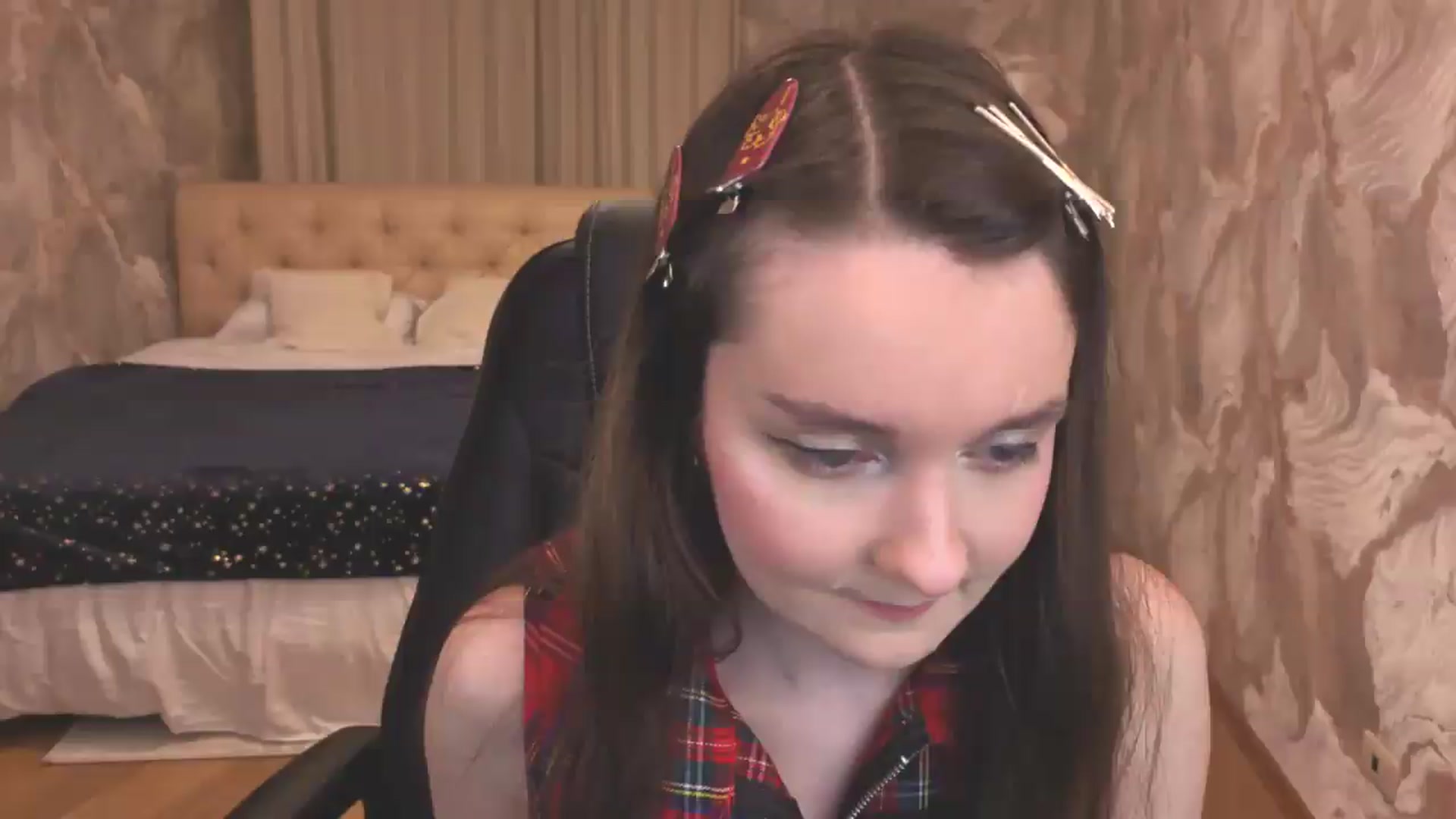 Gallery image thumbnail from Milim_Nava's myfreecams stream on, 09/06/2026, 18:37 image 1 of 20
