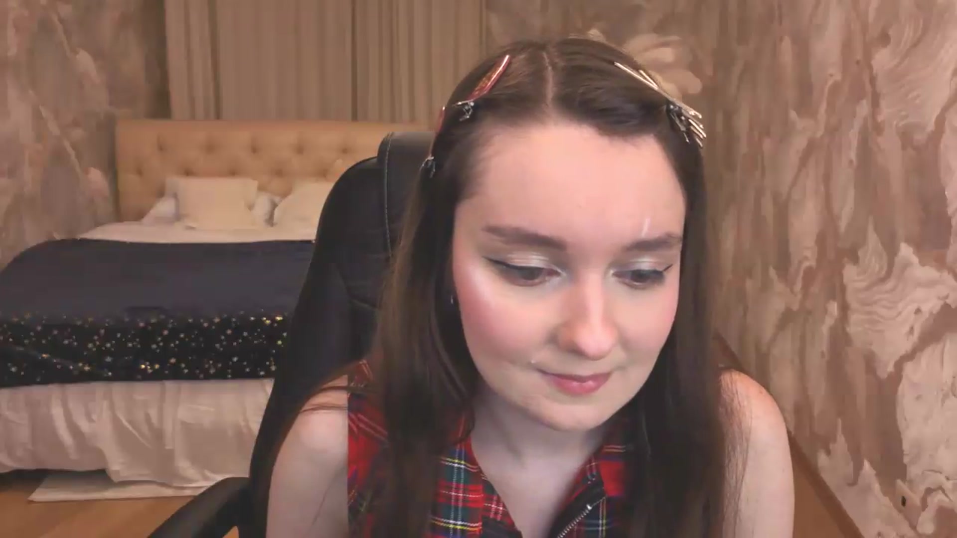 Gallery image thumbnail from Milim_Nava's myfreecams stream on, 09/06/2026, 18:37 image 2 of 20