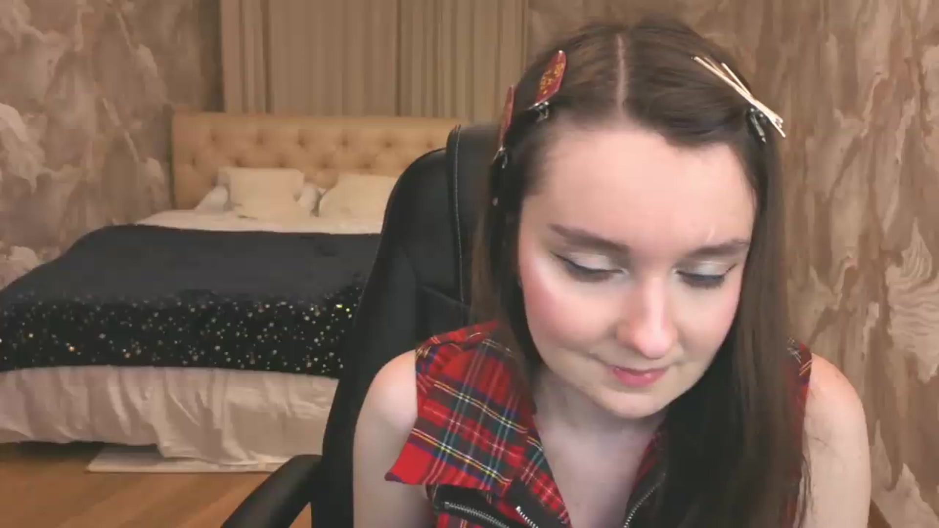 Gallery image thumbnail from Milim_Nava's myfreecams stream on, 09/06/2026, 20:28 image 20 of 20