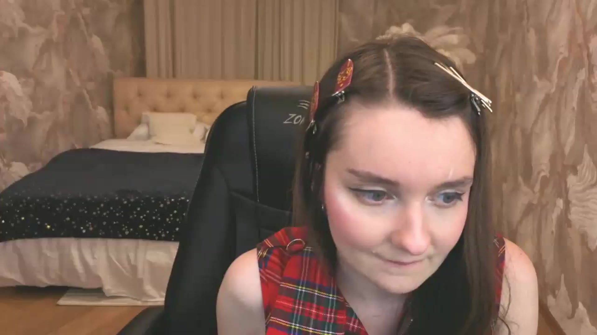 Gallery image thumbnail from Milim_Nava's myfreecams stream on, 09/06/2026, 20:28 image 6 of 20