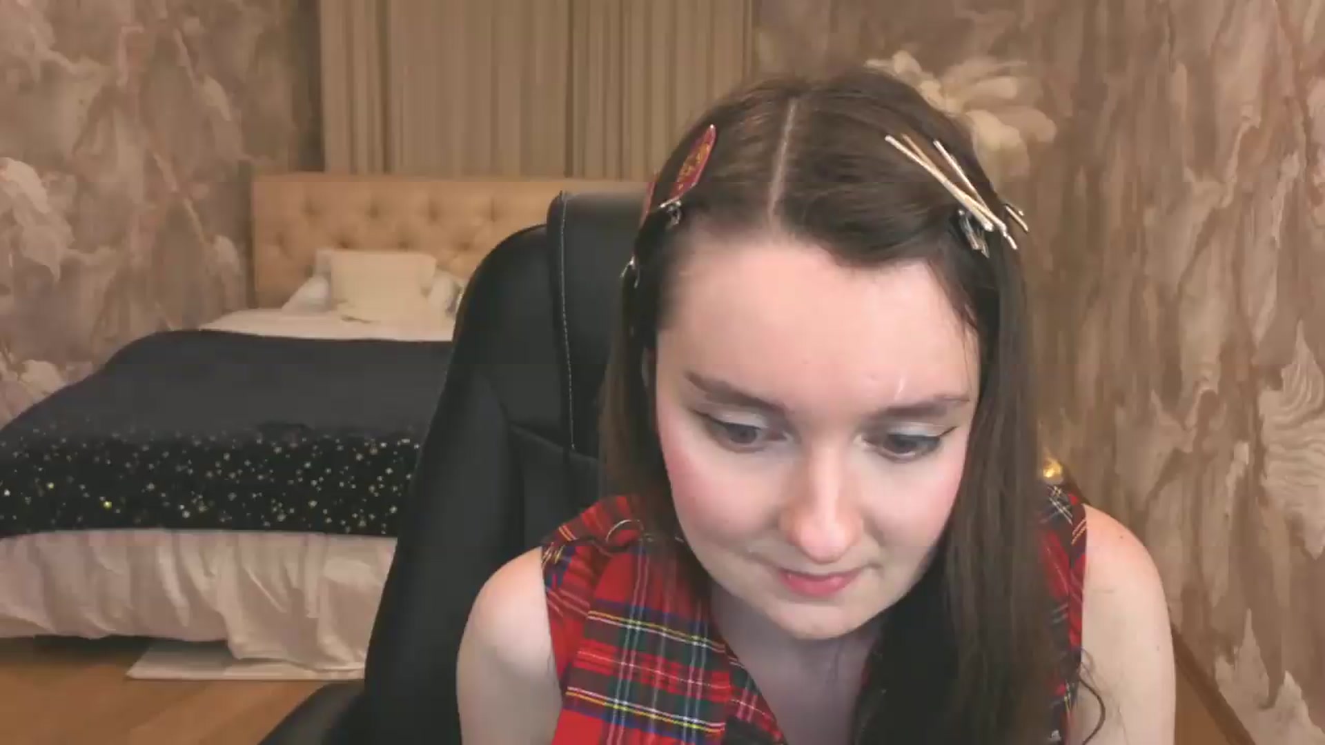 Gallery image thumbnail from Milim_Nava's myfreecams stream on, 09/06/2026, 20:28 image 1 of 20