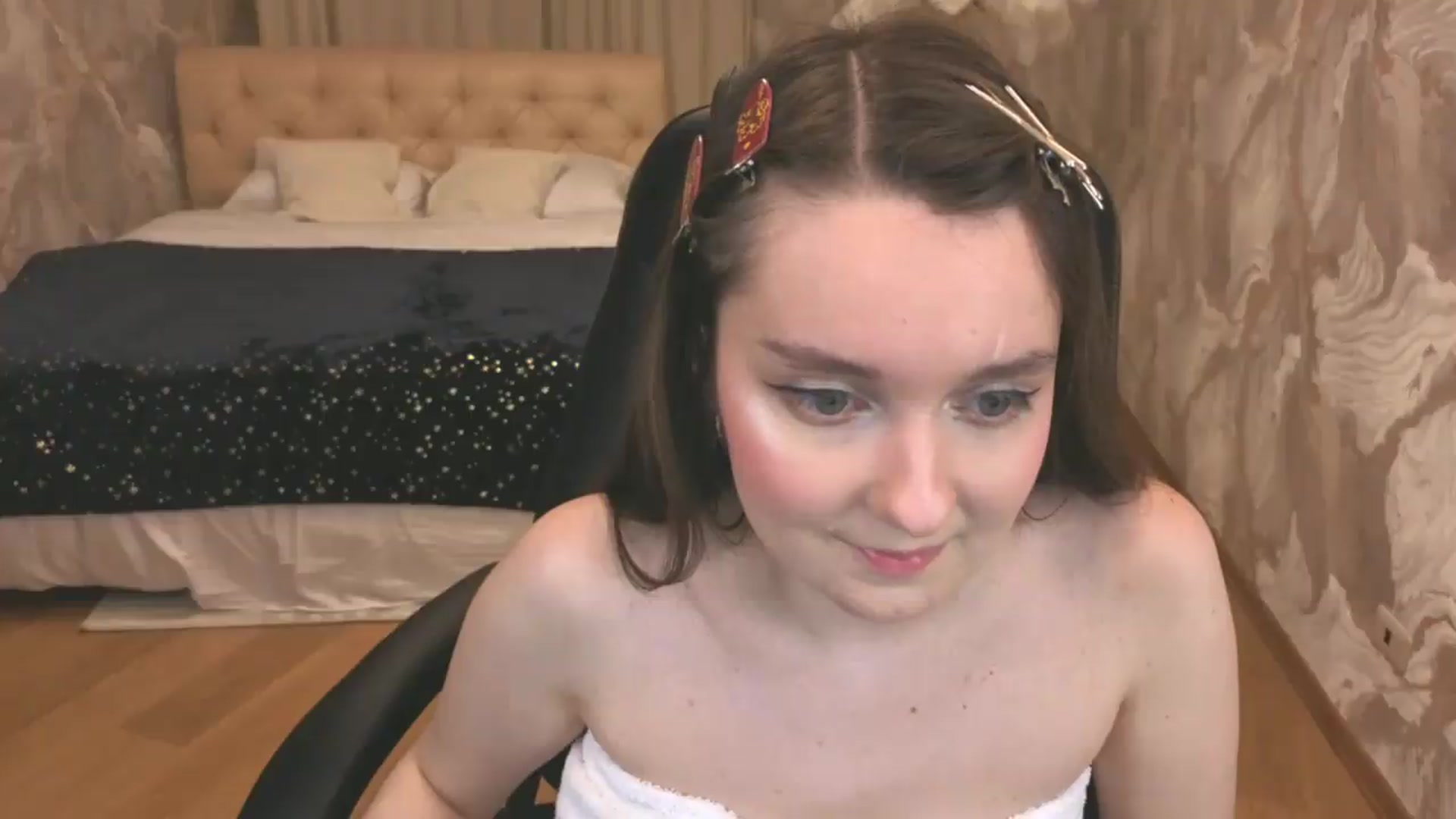 Gallery image thumbnail from Milim_Nava's myfreecams stream on, 09/06/2026, 23:25 image 5 of 20