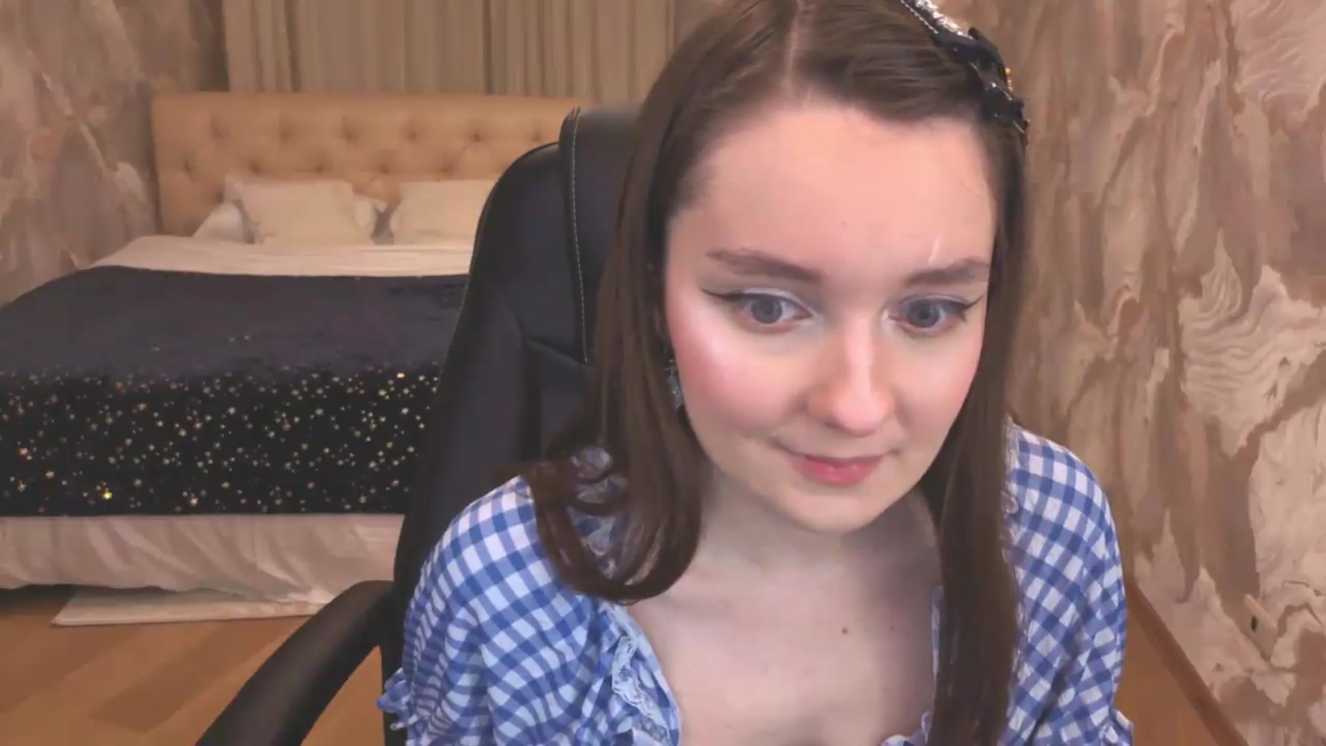 Gallery image thumbnail from Milim_Nava's myfreecams stream on, 09/08/2026, 18:59 image 13 of 20