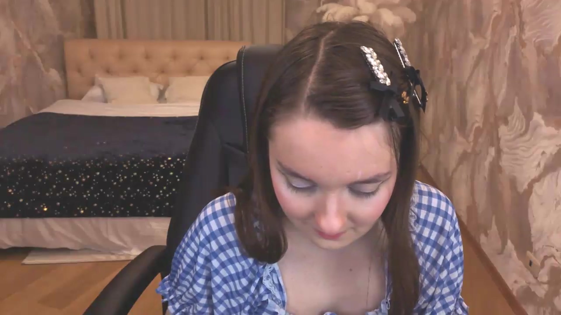 Gallery image thumbnail from Milim_Nava's myfreecams stream on, 09/08/2026, 18:59 image 12 of 20