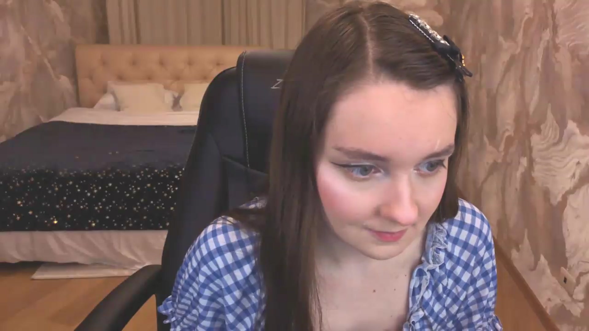 Gallery image thumbnail from Milim_Nava's myfreecams stream on, 09/08/2026, 18:59 image 7 of 20