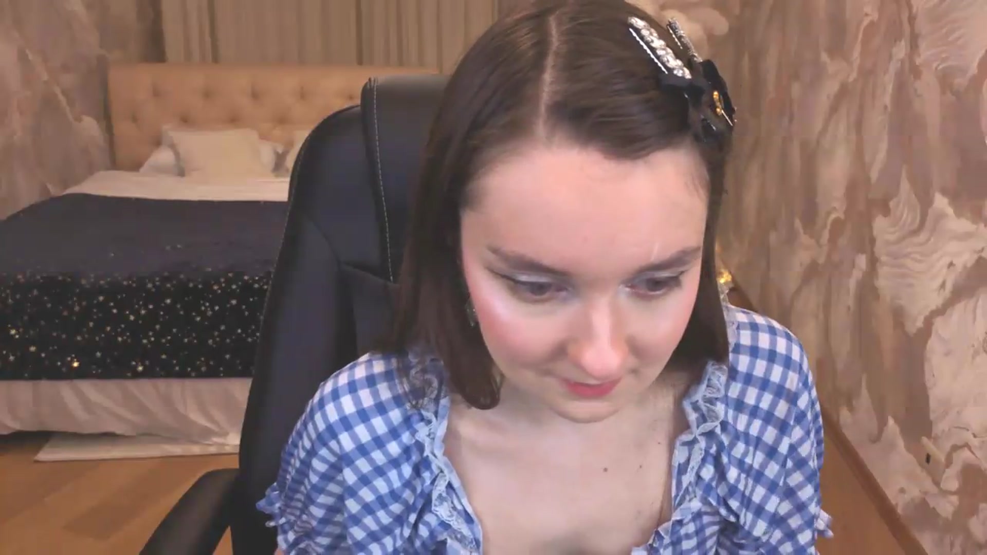 Gallery image thumbnail from Milim_Nava's myfreecams stream on, 09/08/2026, 18:59 image 19 of 20