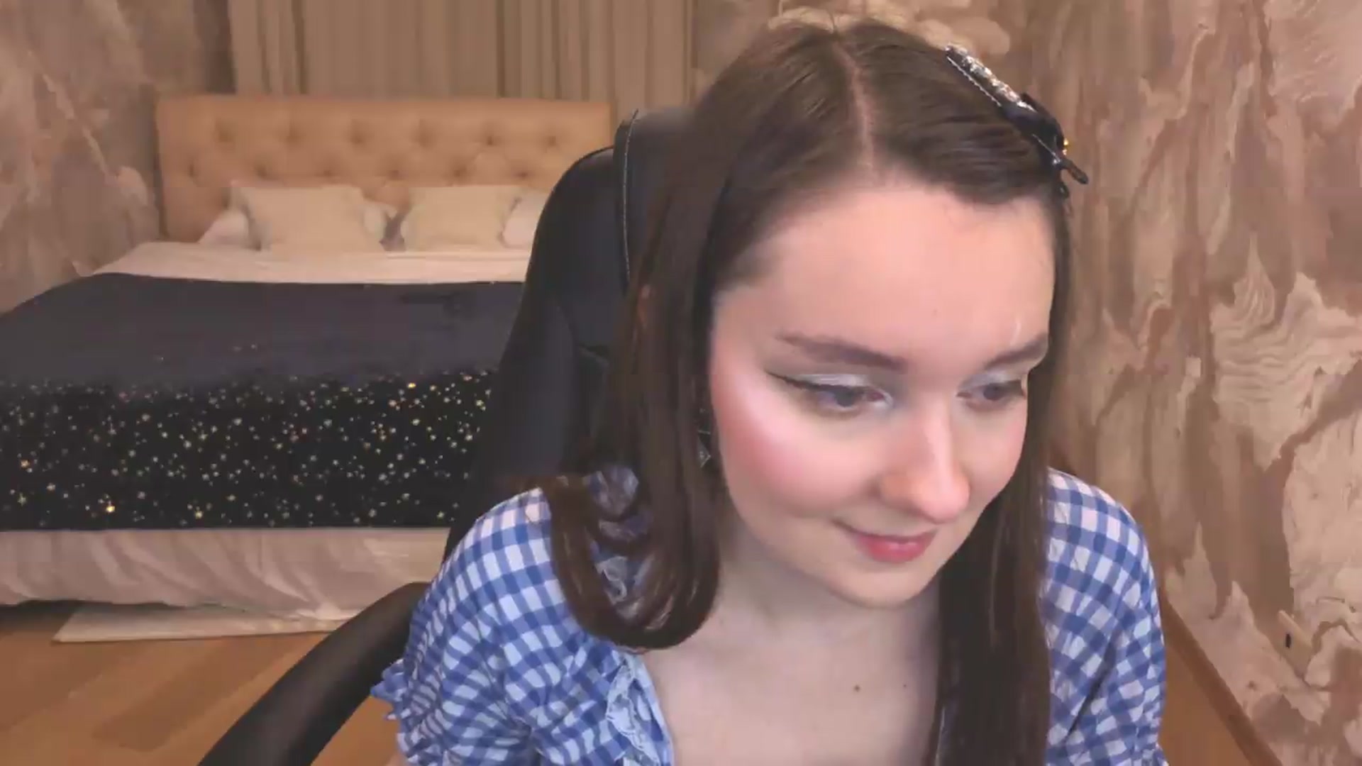 Gallery image thumbnail from Milim_Nava's myfreecams stream on, 09/08/2026, 18:59 image 14 of 20