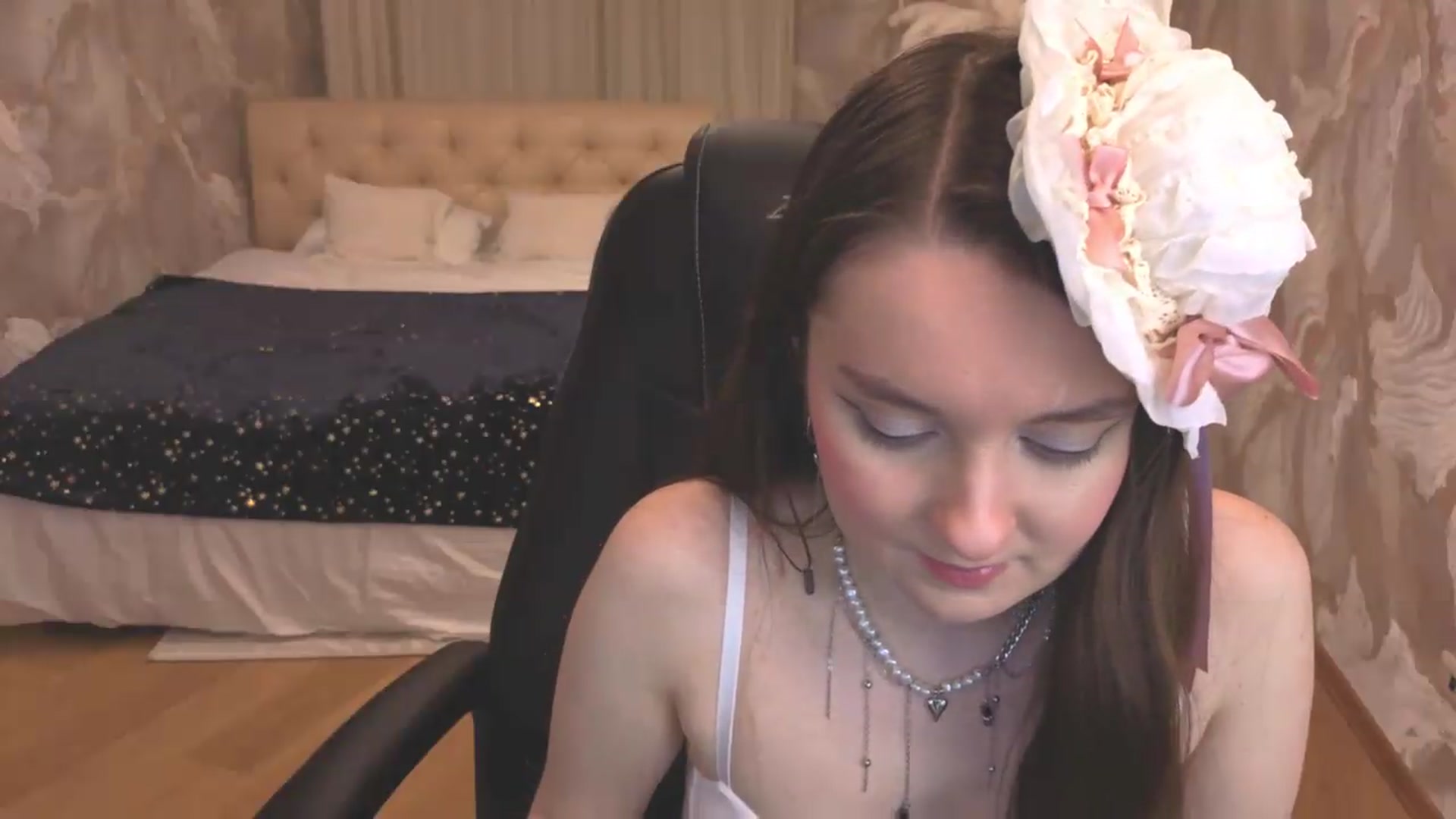 Gallery image thumbnail from Milim_Nava's myfreecams stream on, 09/13/2026, 03:47 image 4 of 20