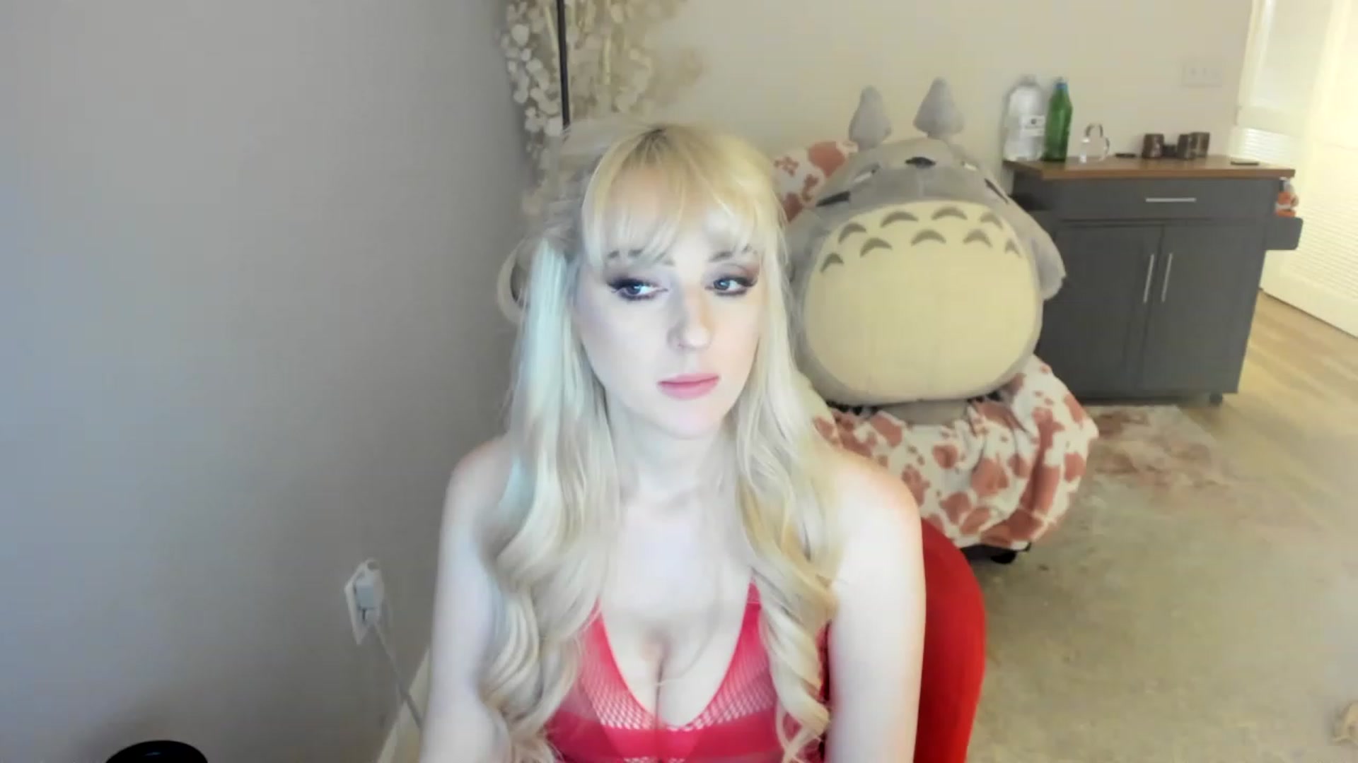 Gallery image thumbnail from MilkCuckDomme's myfreecams stream on, 06/15/2023, 05:46 image 12 of 20