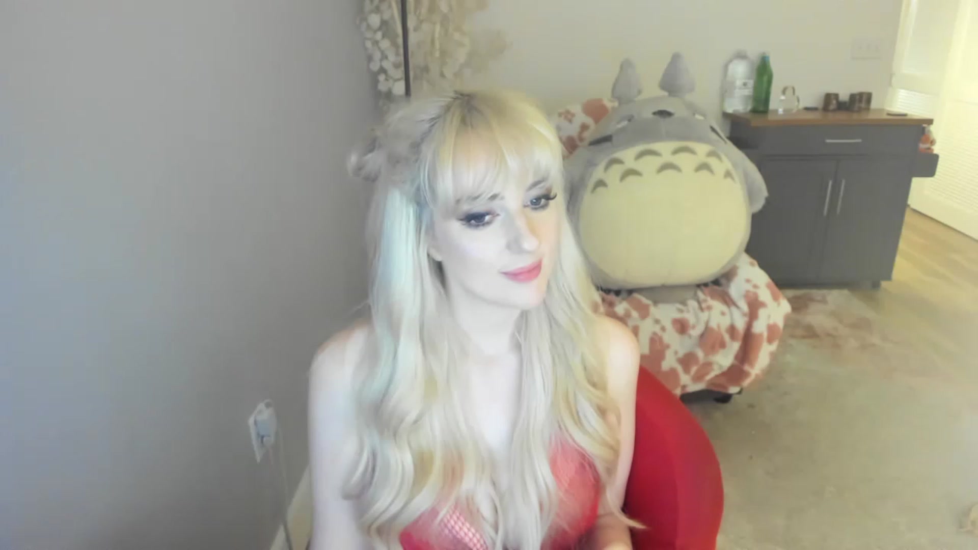 Gallery image thumbnail from MilkCuckDomme's myfreecams stream on, 06/15/2023, 12:42 image 5 of 20