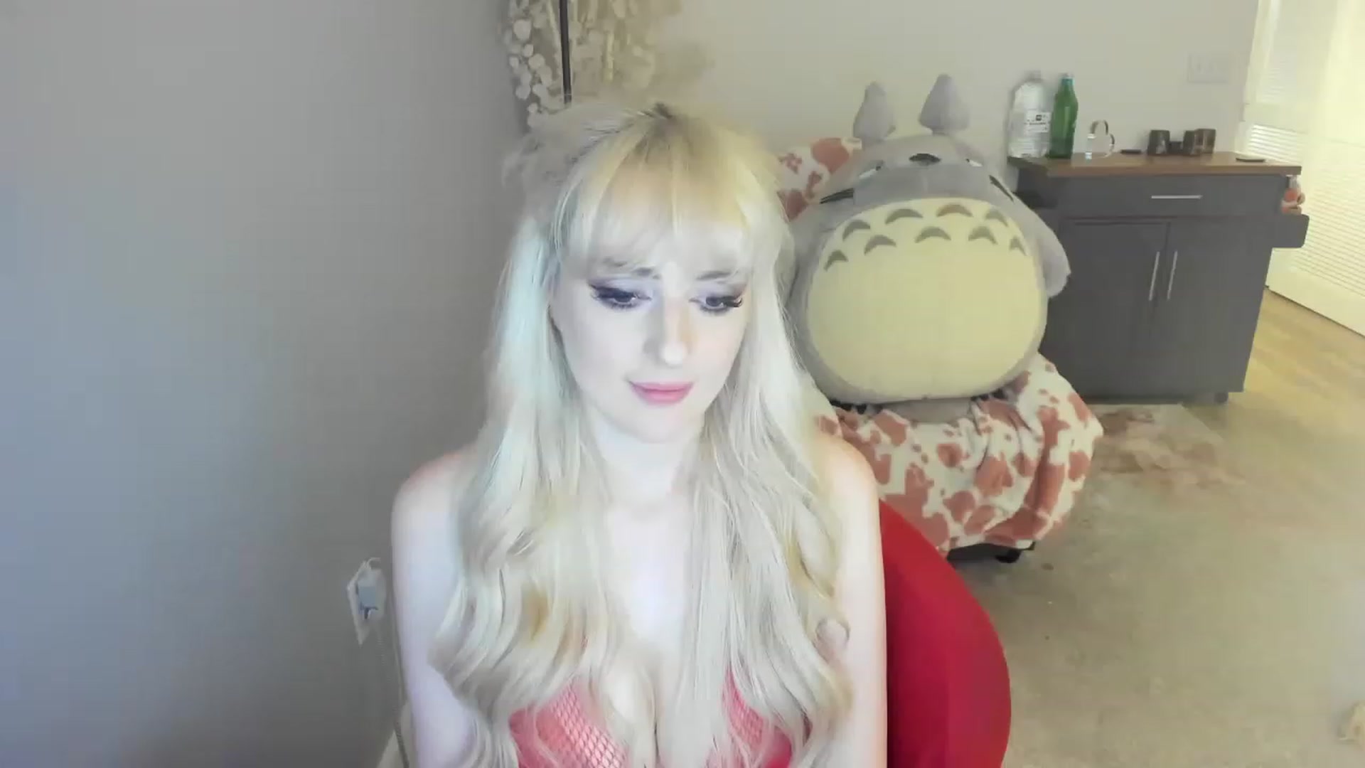 Gallery image thumbnail from MilkCuckDomme's myfreecams stream on, 06/15/2023, 12:42 image 10 of 20