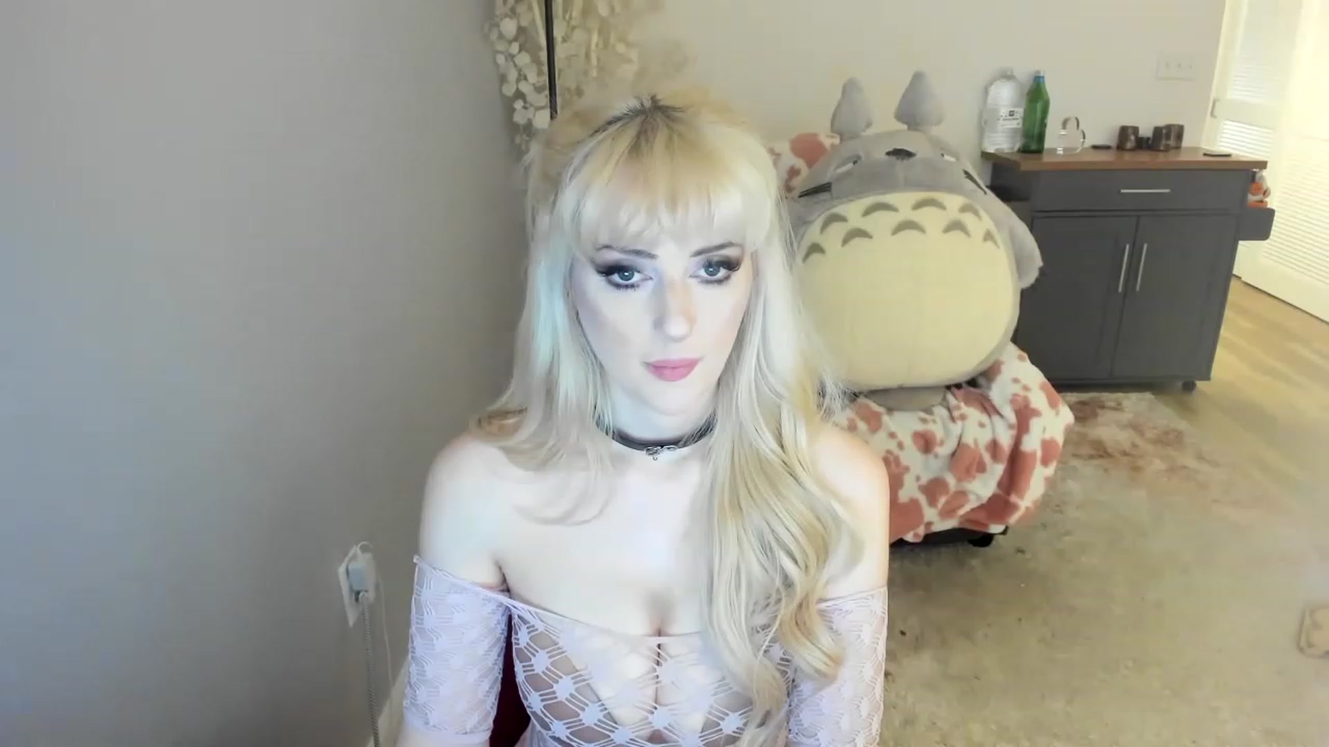 Gallery image thumbnail from MilkCuckDomme's myfreecams stream on, 06/16/2023, 04:36 image 20 of 20