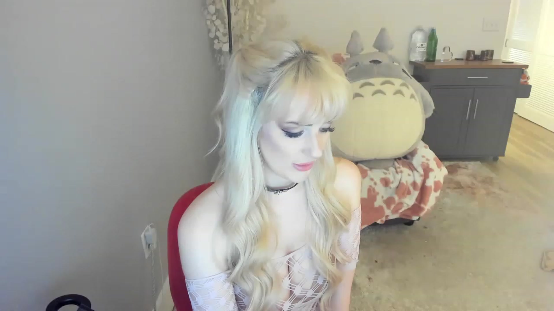 Gallery image thumbnail from MilkCuckDomme's myfreecams stream on, 06/16/2023, 07:07 image 14 of 20