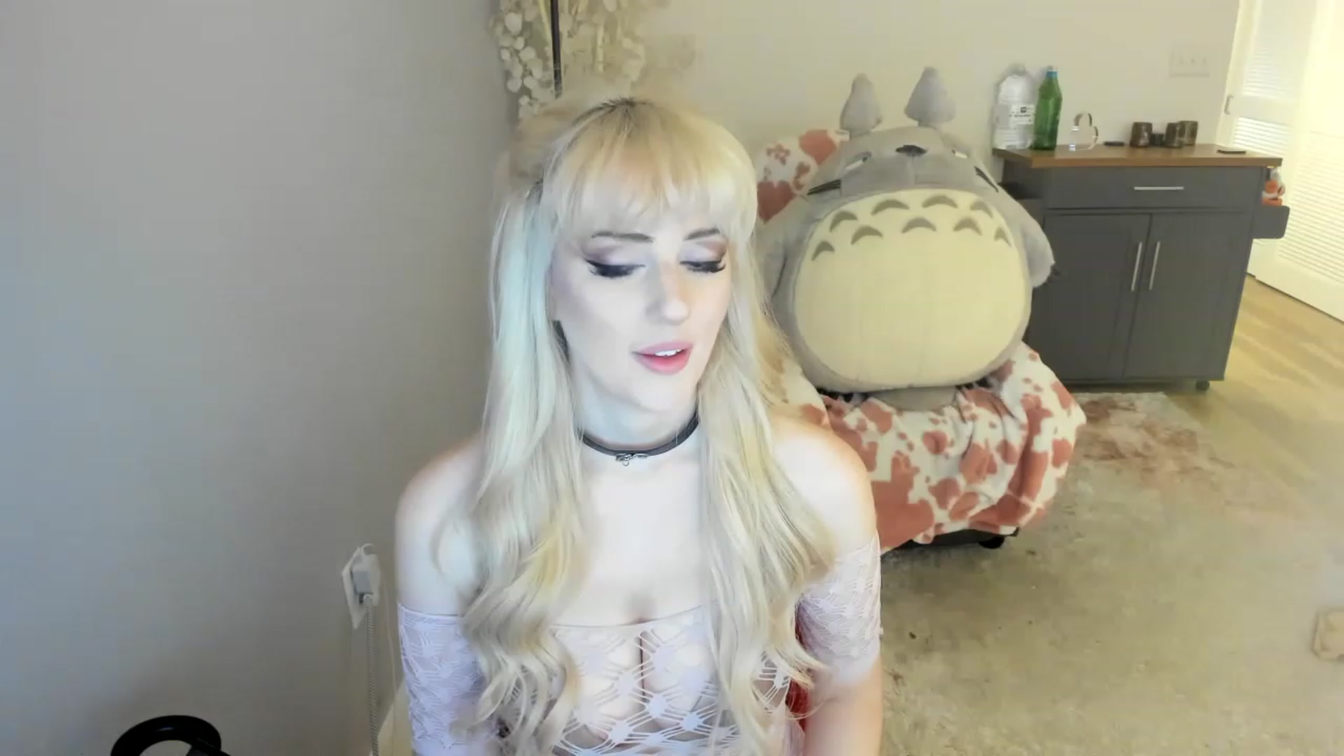 Gallery image thumbnail from MilkCuckDomme's myfreecams stream on, 06/16/2023, 07:07 image 12 of 20