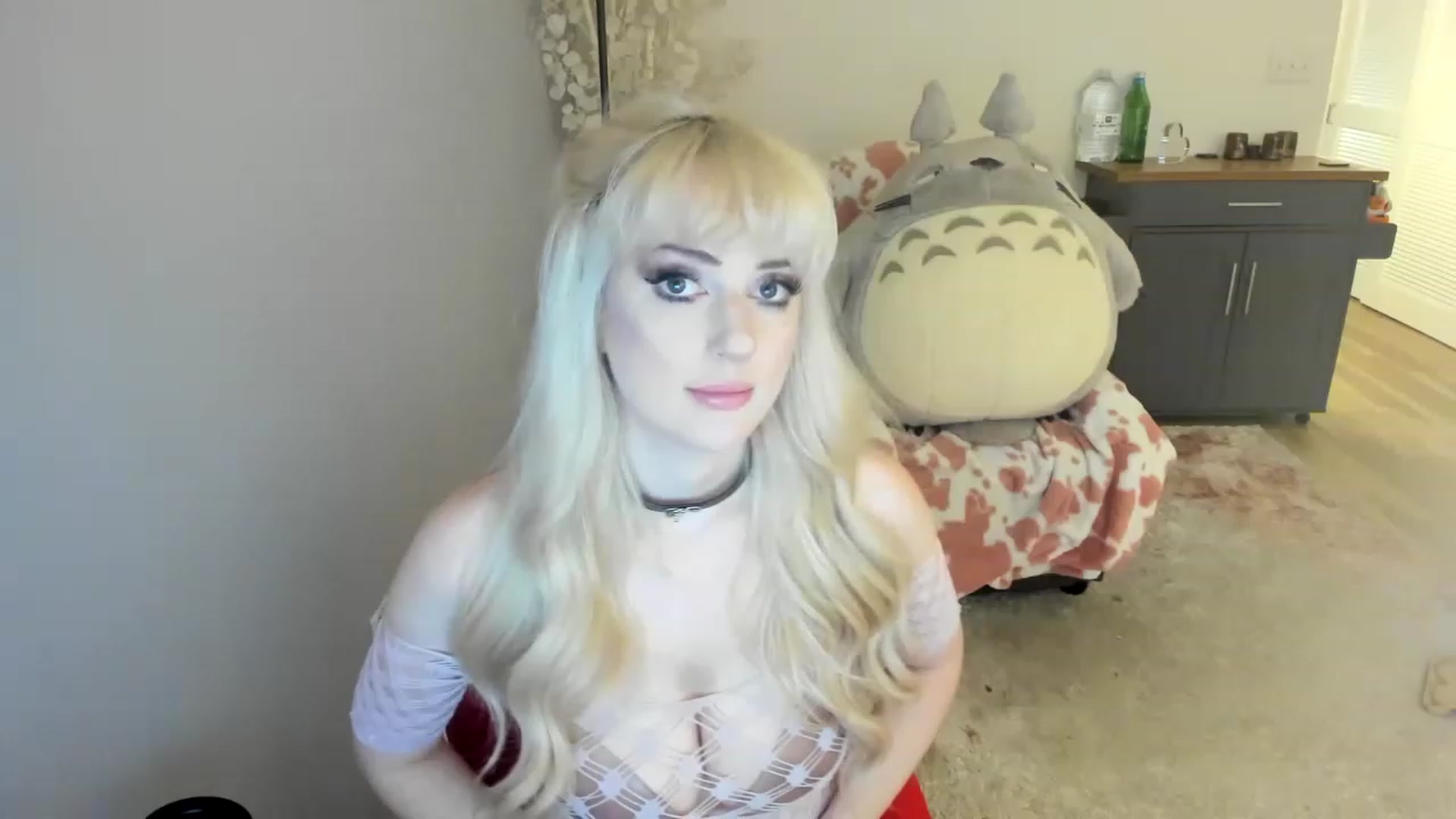 Gallery image thumbnail from MilkCuckDomme's myfreecams stream on, 06/16/2023, 08:06 image 1 of 20