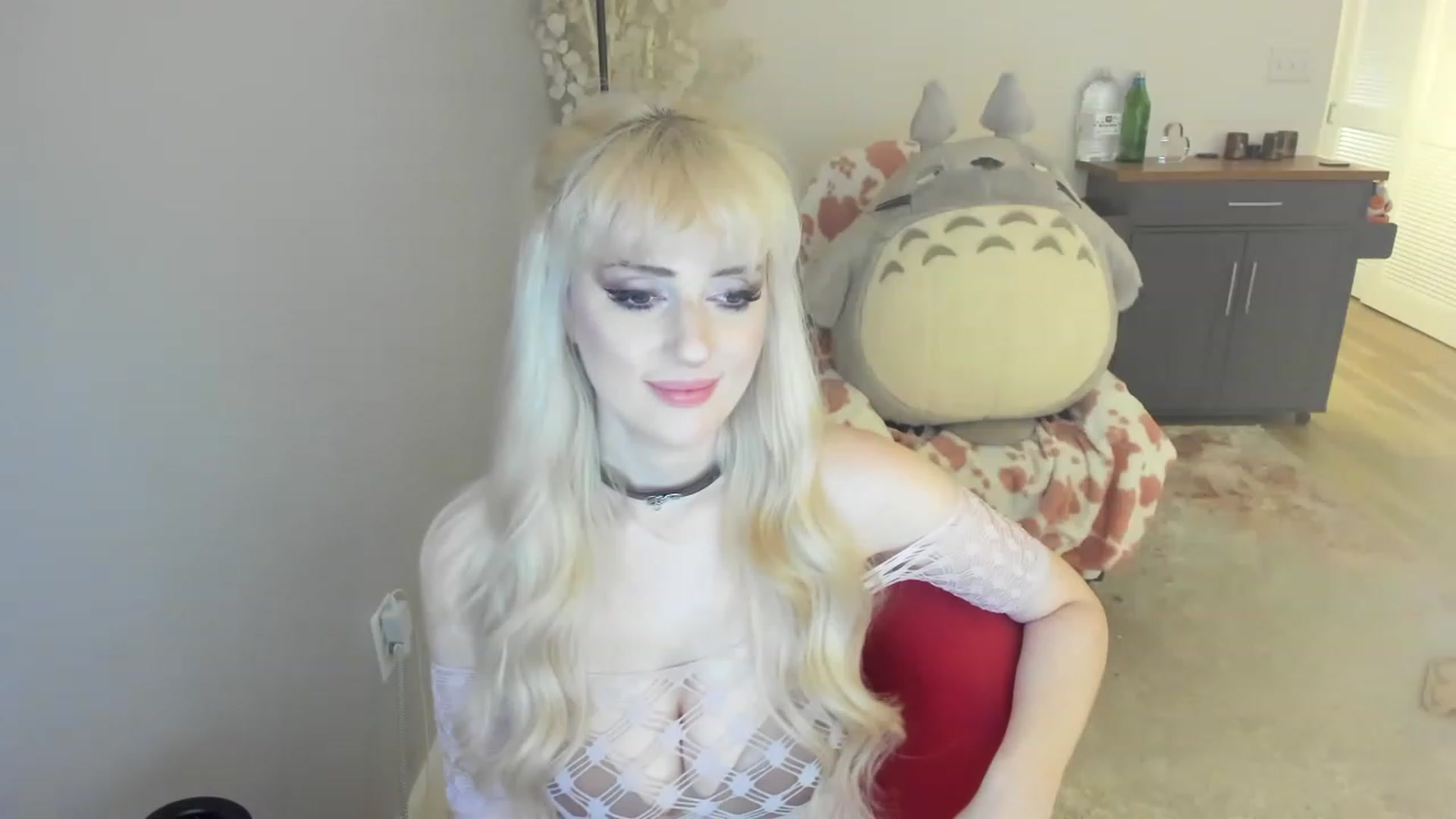 Gallery image thumbnail from MilkCuckDomme's myfreecams stream on, 06/16/2023, 12:02 image 4 of 20