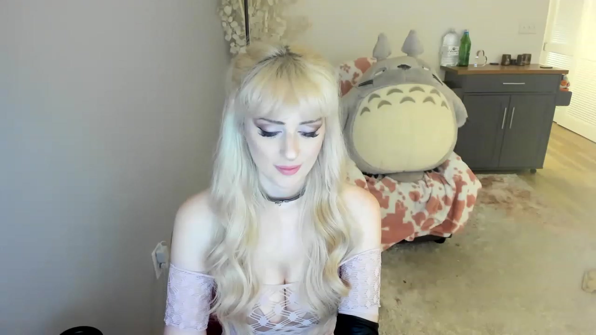 Gallery image thumbnail from MilkCuckDomme's myfreecams stream on, 06/16/2023, 13:05 image 11 of 20